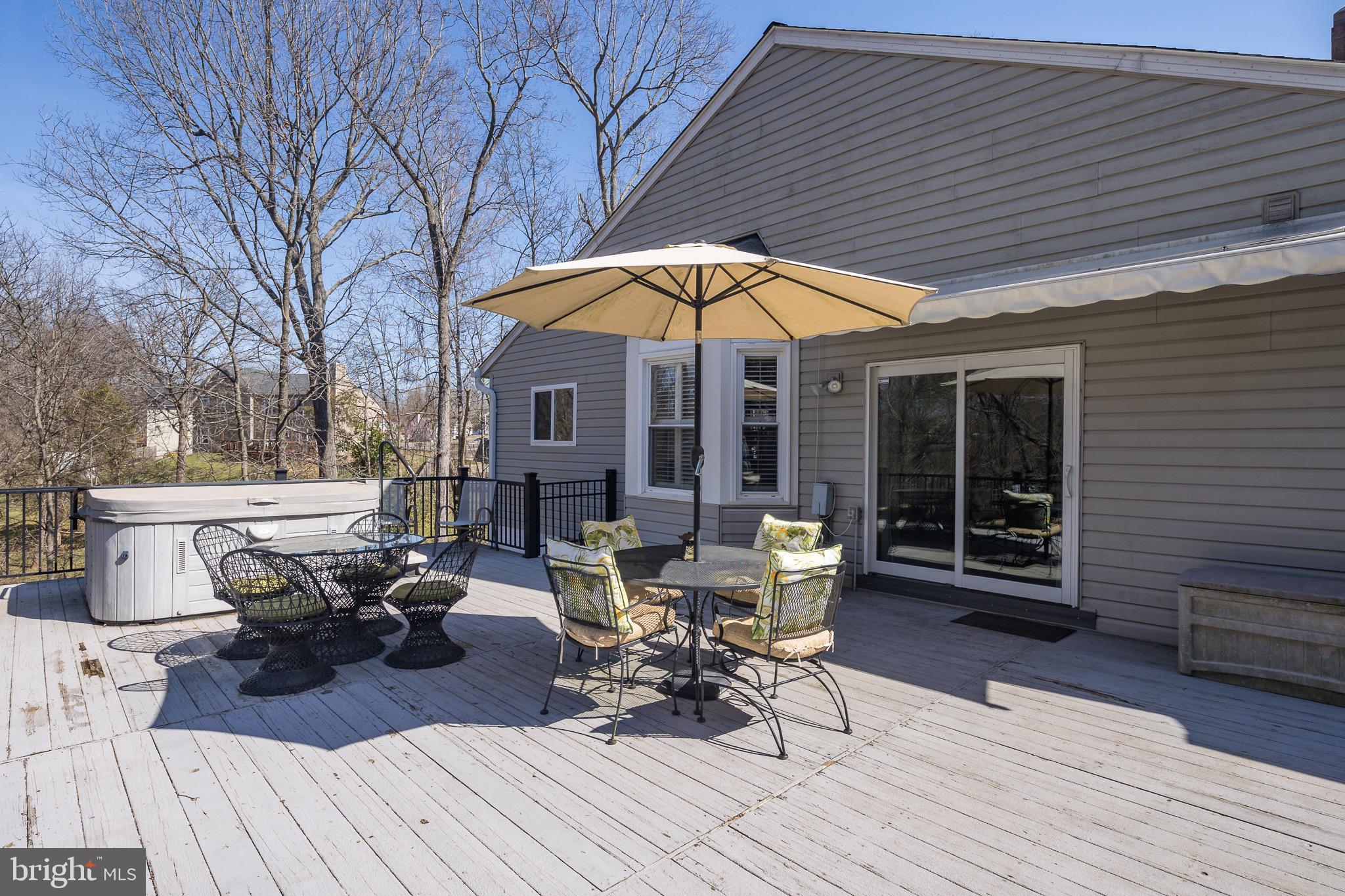 CLOVERHILL - Residential