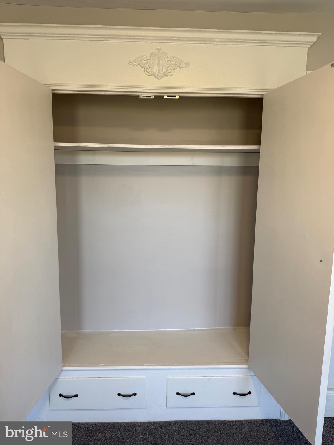 COLLINGDALE - Residential