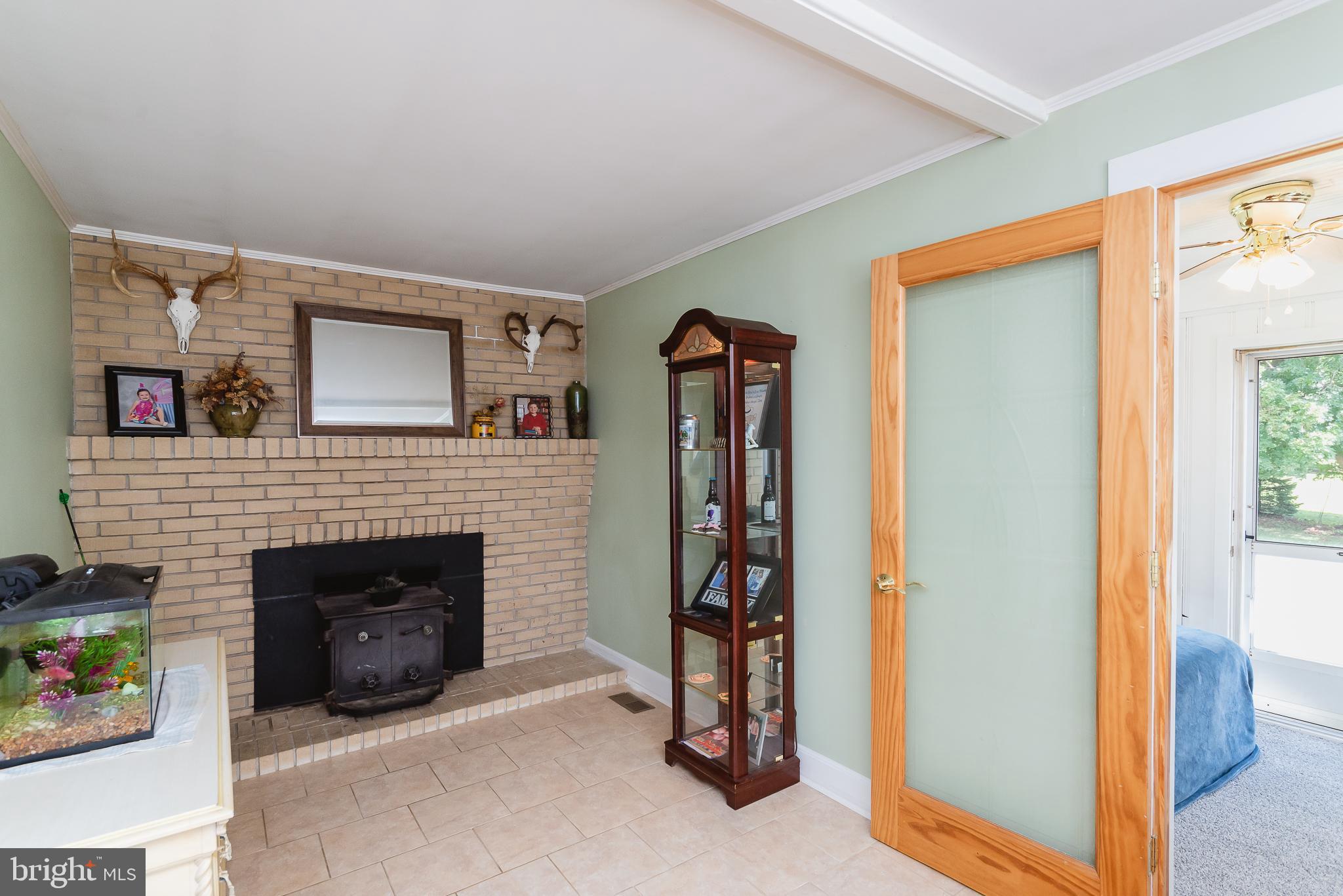 KINGSVILLE - Residential