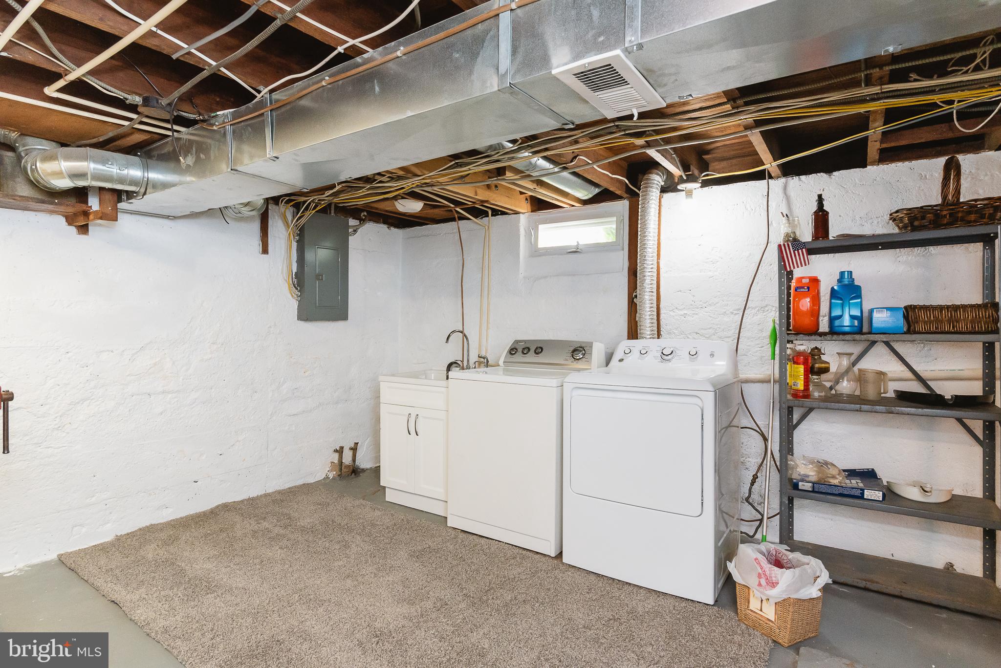 KINGSVILLE - Residential