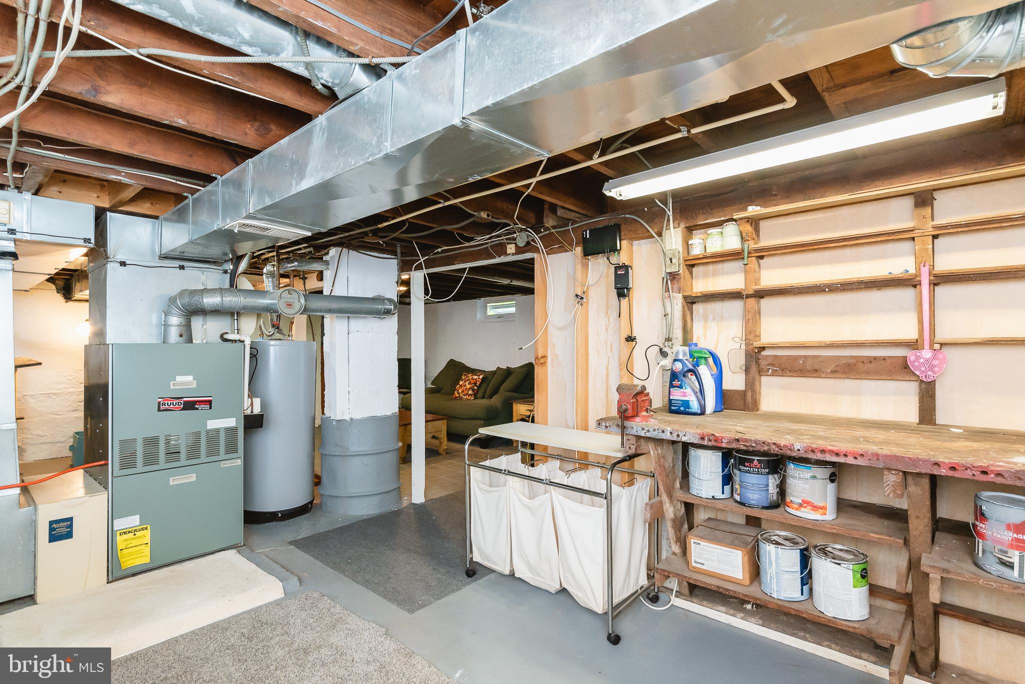 KINGSVILLE - Residential