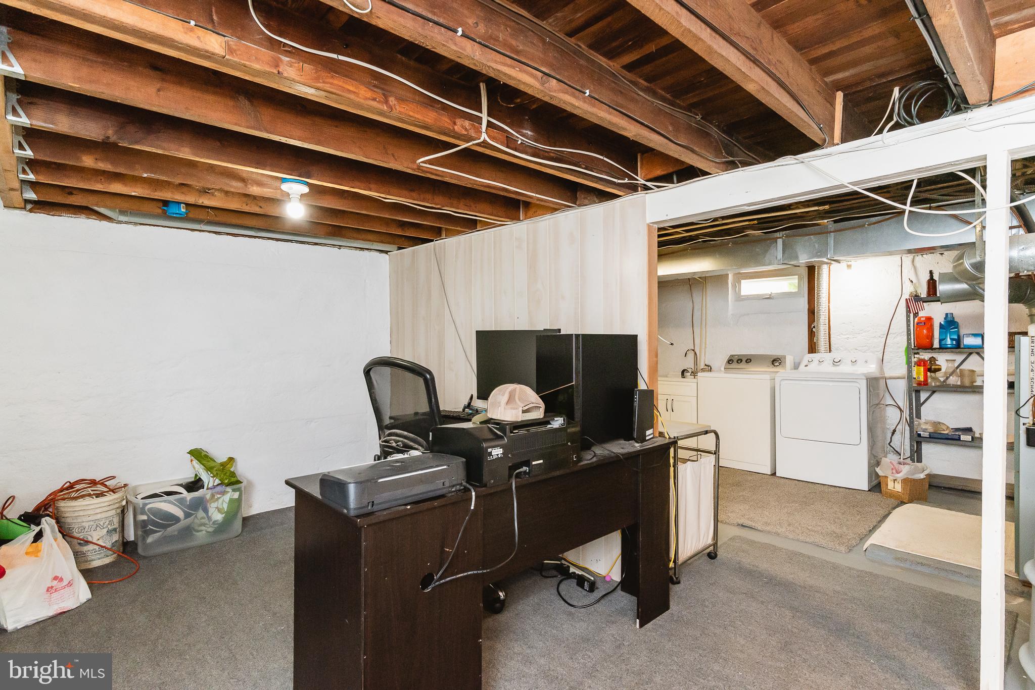 KINGSVILLE - Residential