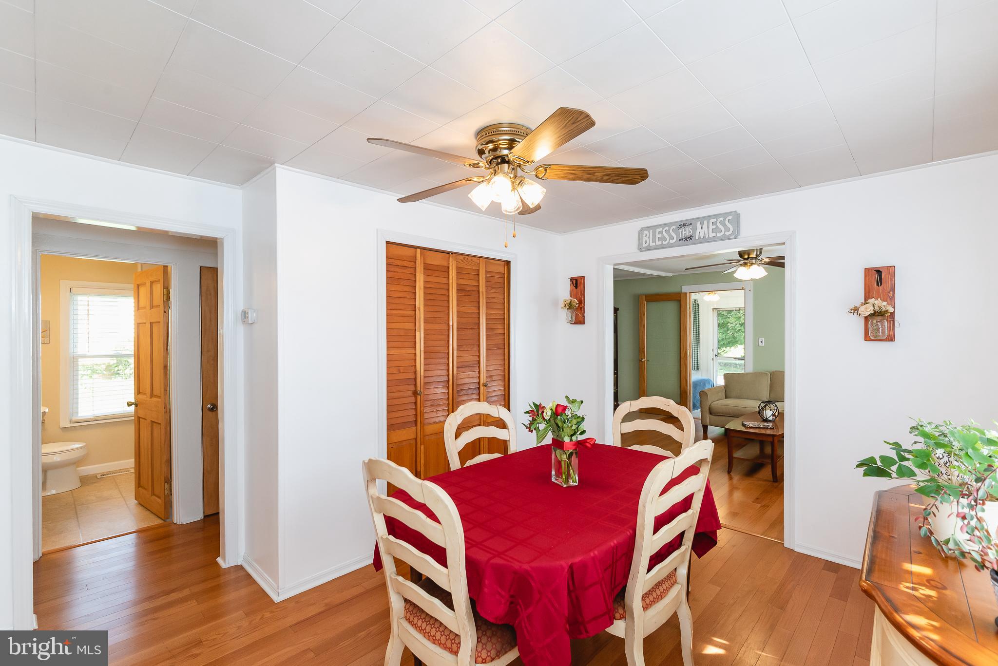 KINGSVILLE - Residential