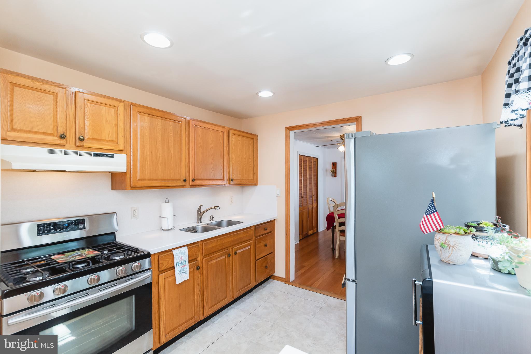 KINGSVILLE - Residential