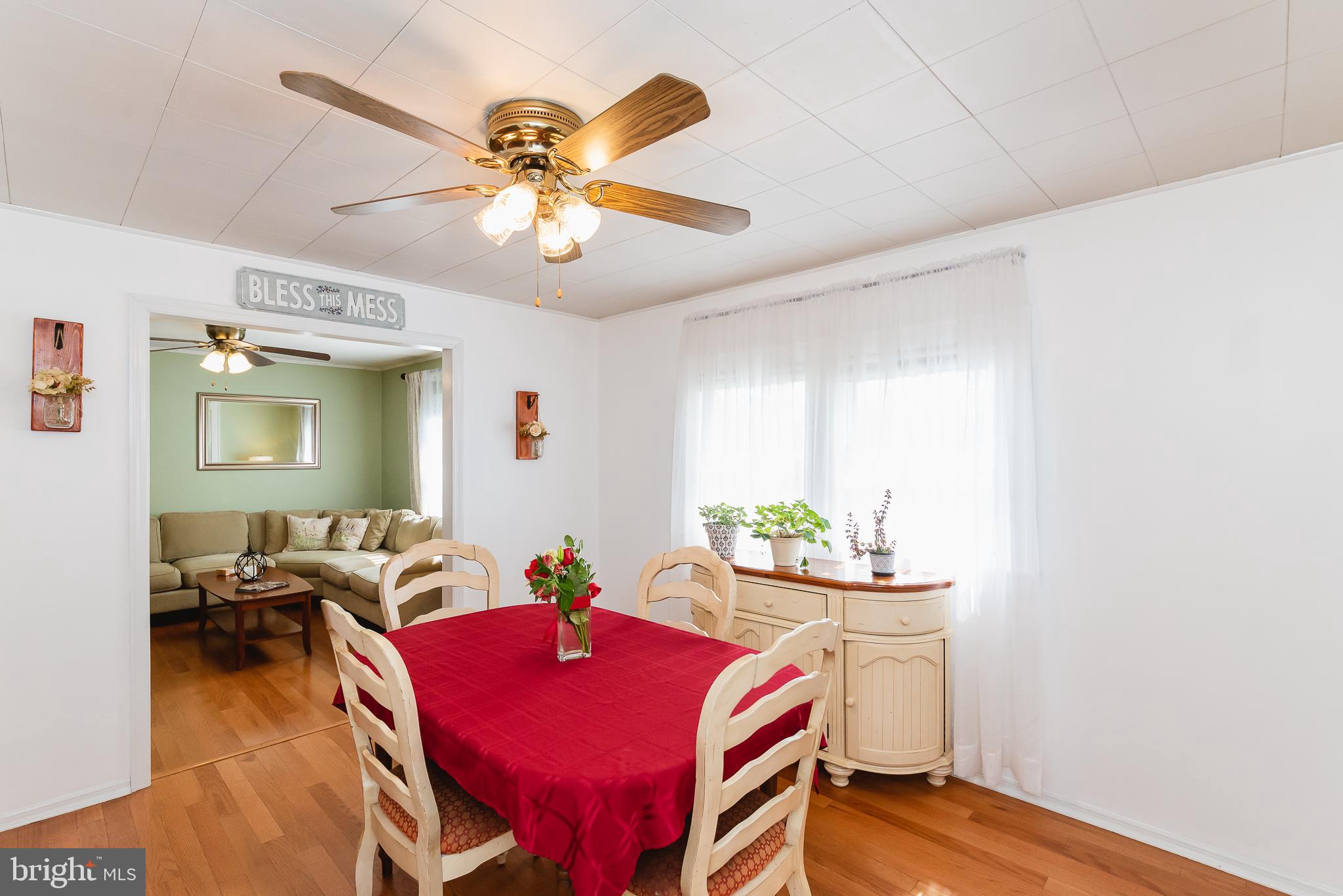 KINGSVILLE - Residential