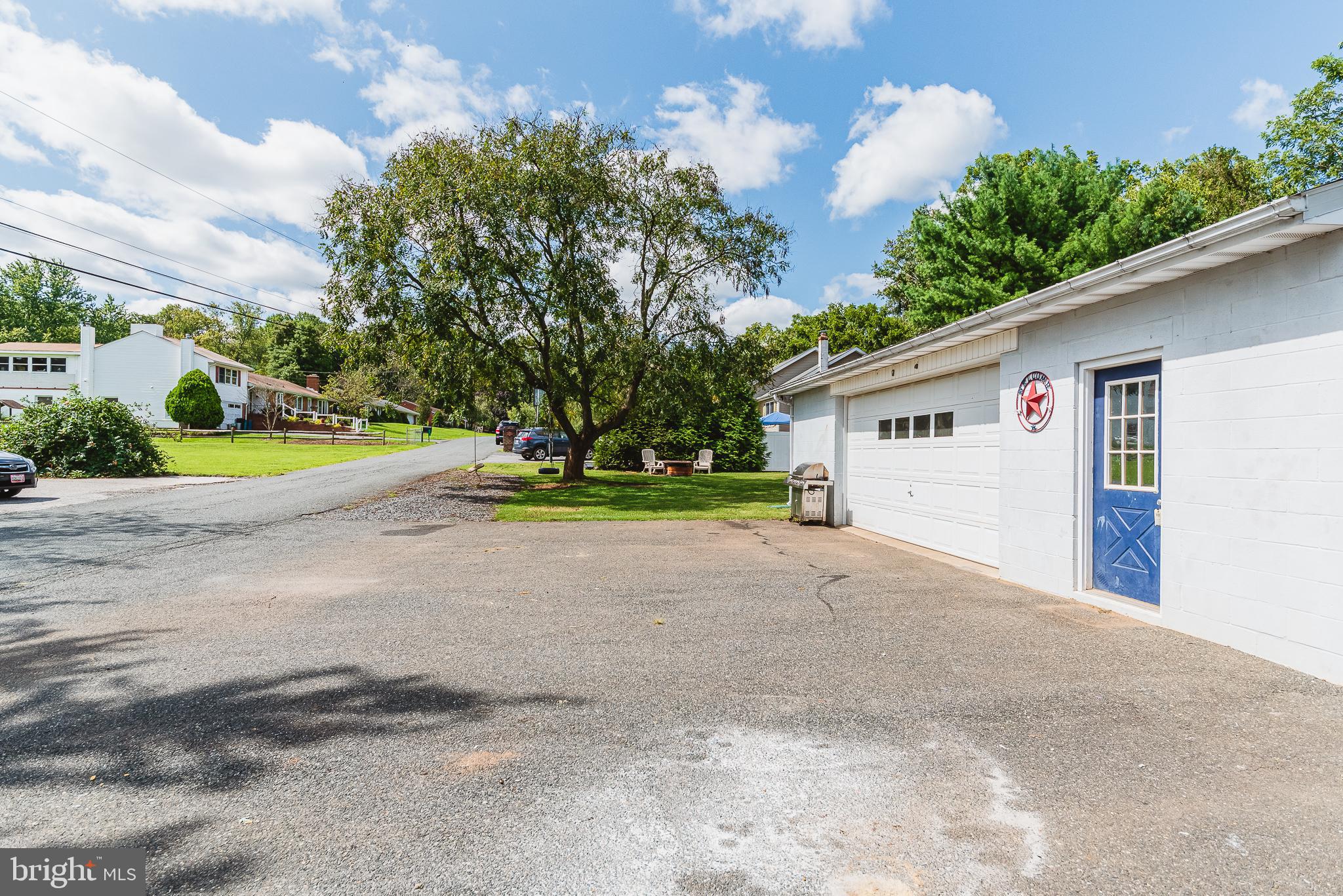 KINGSVILLE - Residential