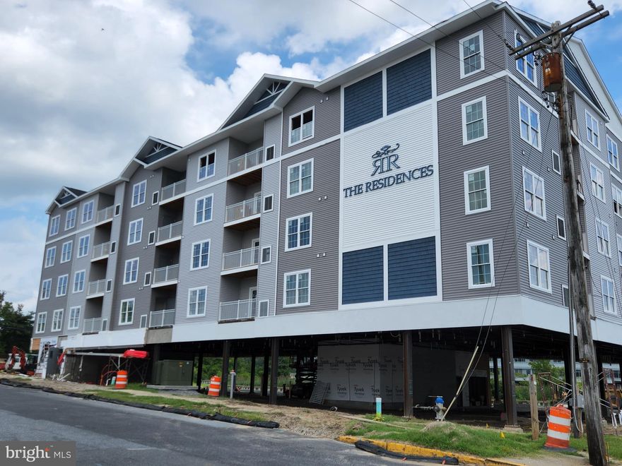 We're Growing Again!! Phase III construction nearly complete, Be amongst the 1st new residents in Seaford's  Only Waterfront Gated Luxury Apartment Community at The Residences at RiverPlace!! New Floorplans,  New design features, Fantastic views of the Nanticoke River and Seaford's new Revitalized Downtown District.  ASK ABOUT OUR ONE MONTH FREE RENT OPTION ( Incentive expires 9-30-22)