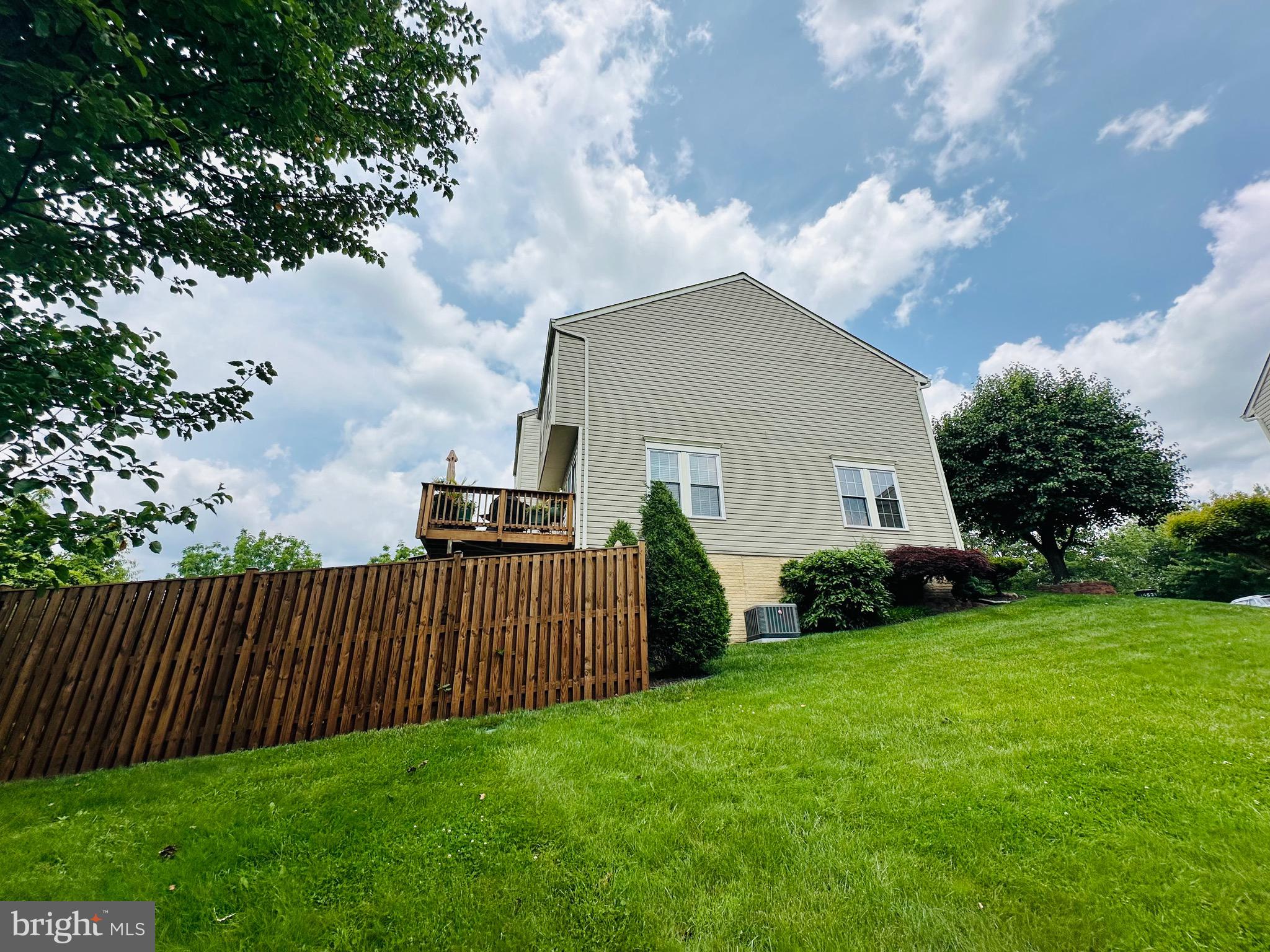 4526 VERMEER COURT