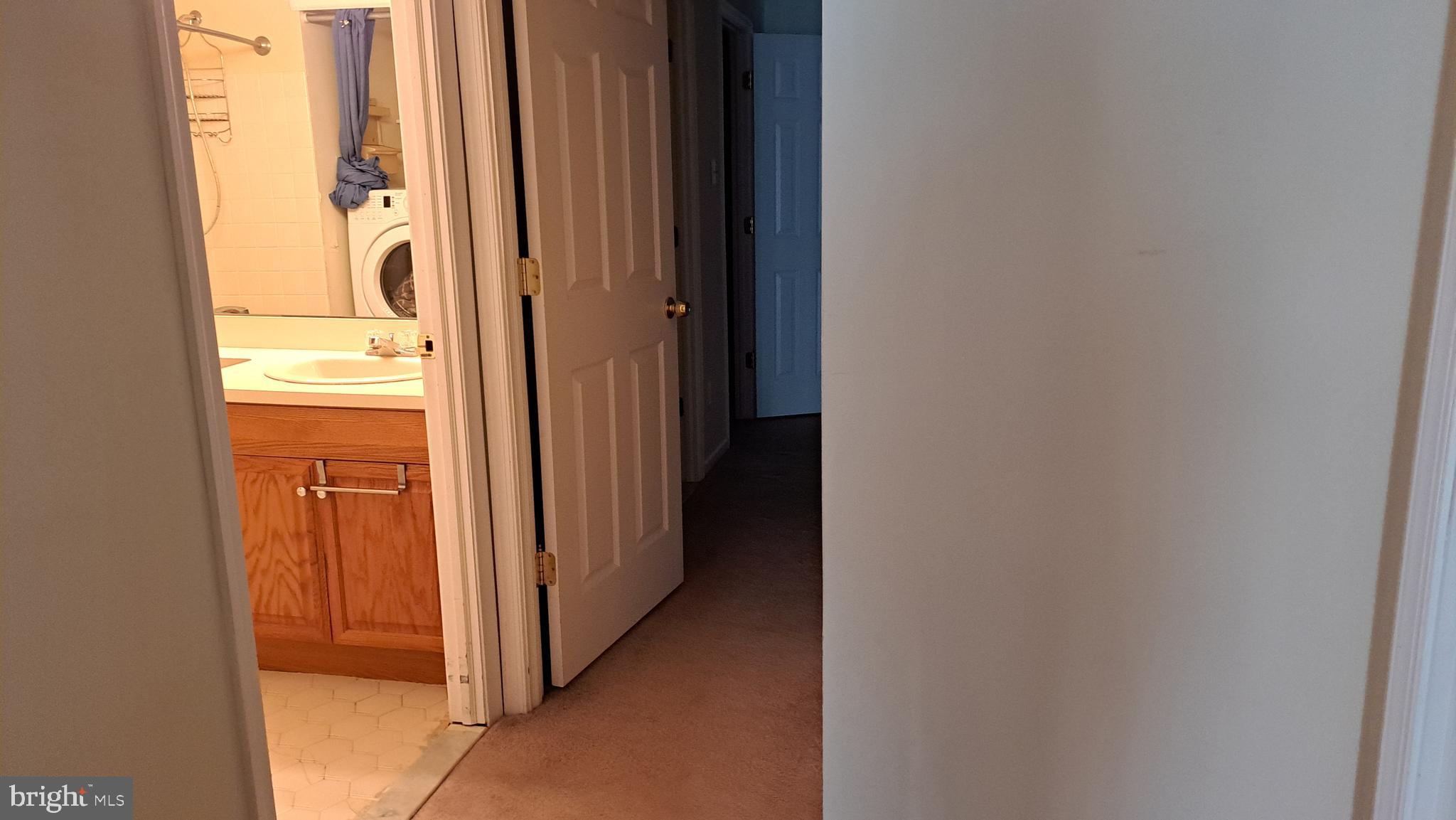 VALLEY GLEN - Residential