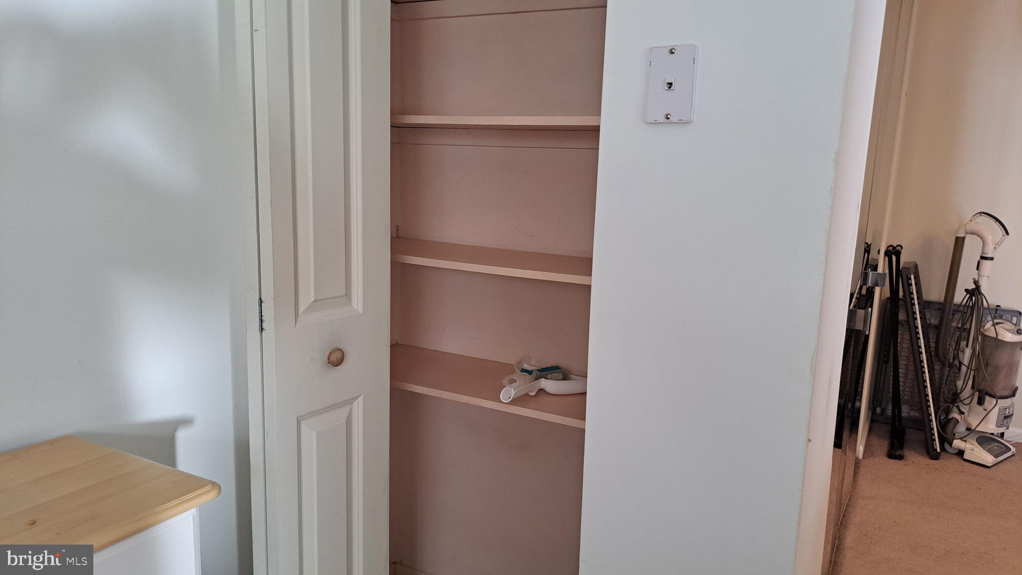 VALLEY GLEN - Residential