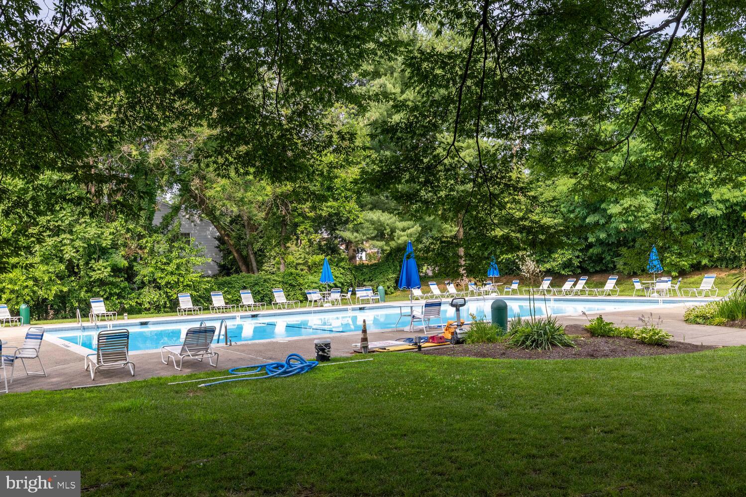 VALLEY GLEN - Residential