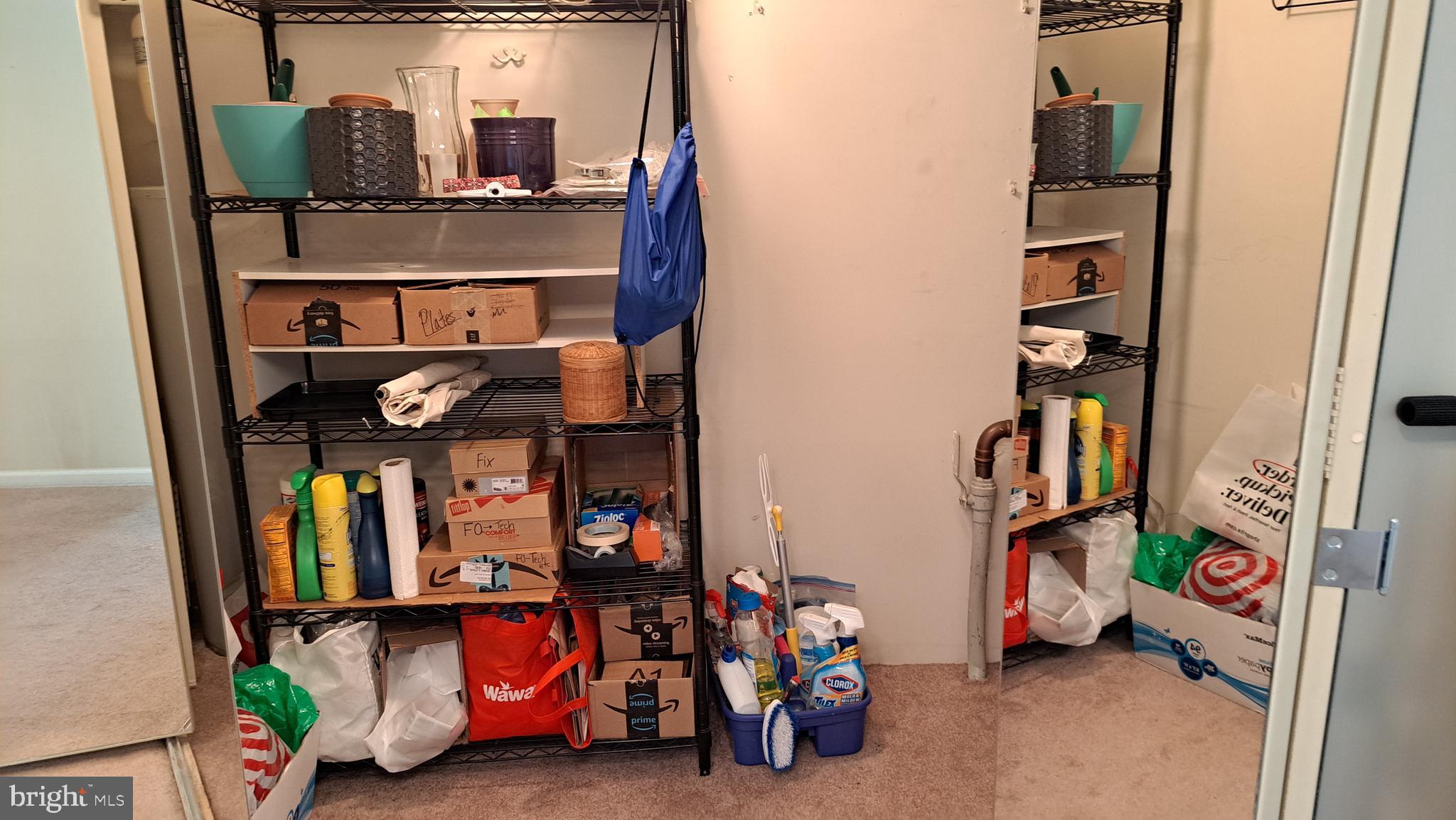 VALLEY GLEN - Residential