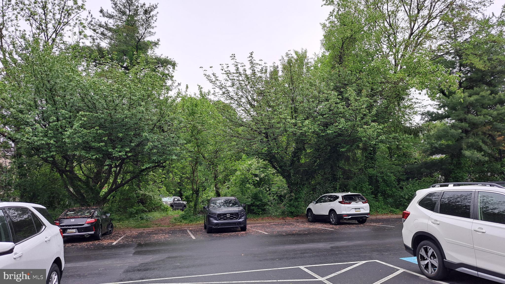 VALLEY GLEN - Residential