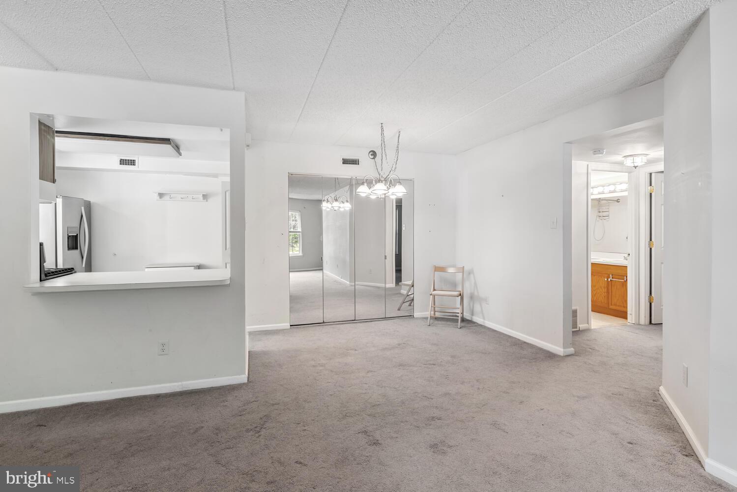 VALLEY GLEN - Residential