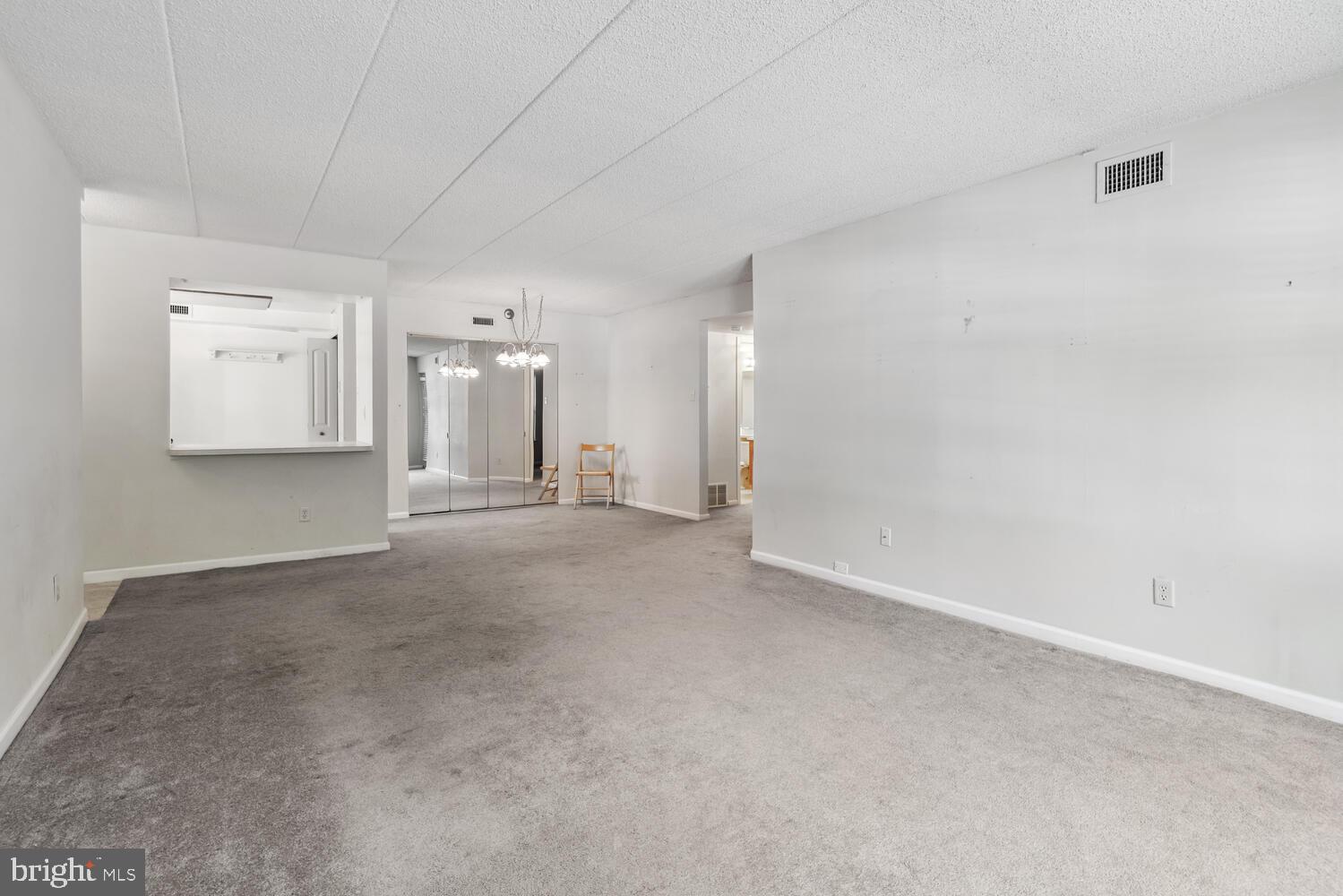 VALLEY GLEN - Residential