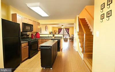 PARKSIDE AT ALEXANDRIA - Residential