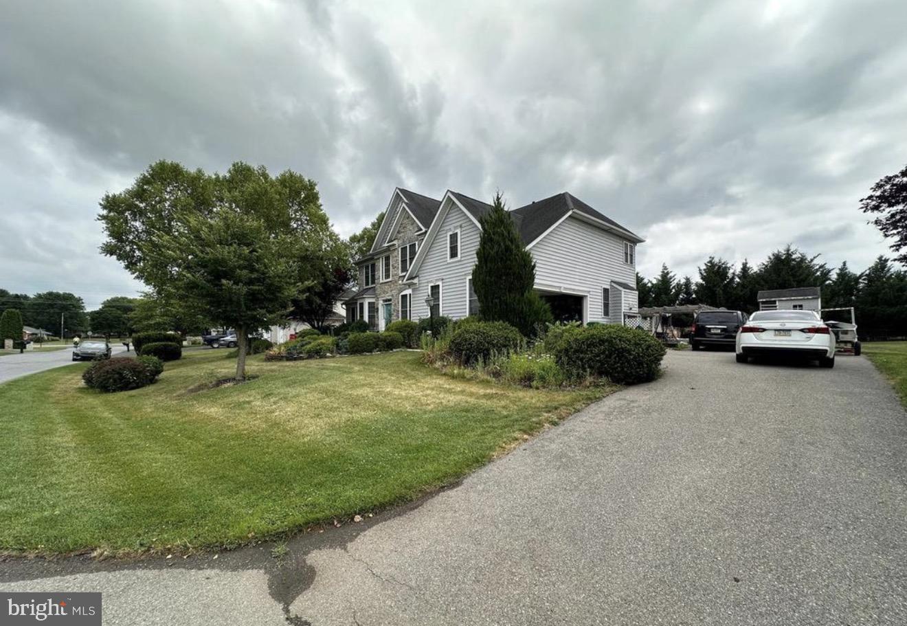 878 JOY DRIVE