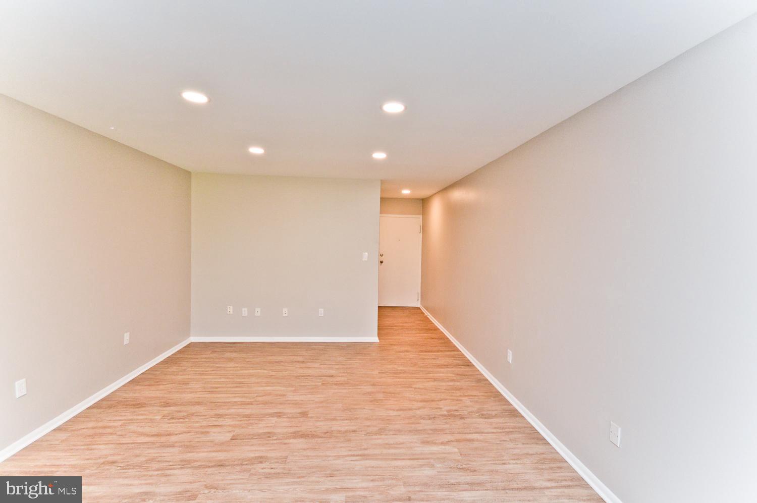 CHELSEA WOODS - Residential