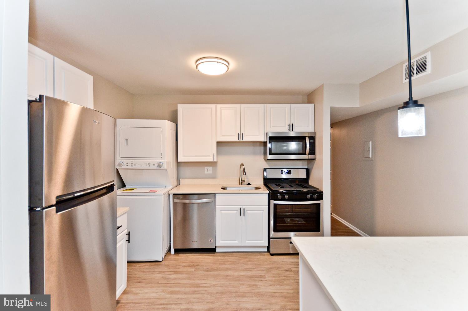 CHELSEA WOODS - Residential