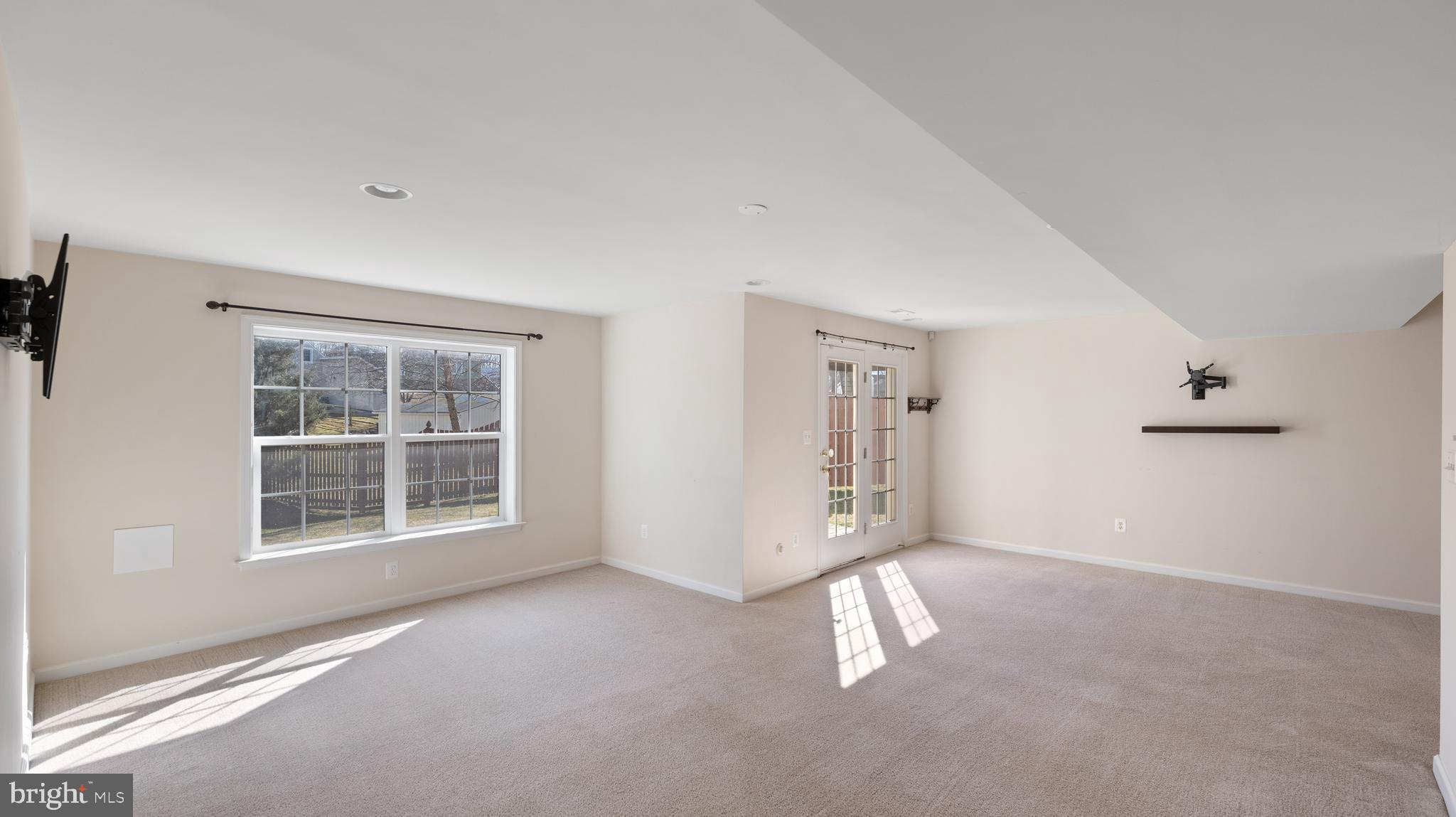 APPLE GLEN - Residential