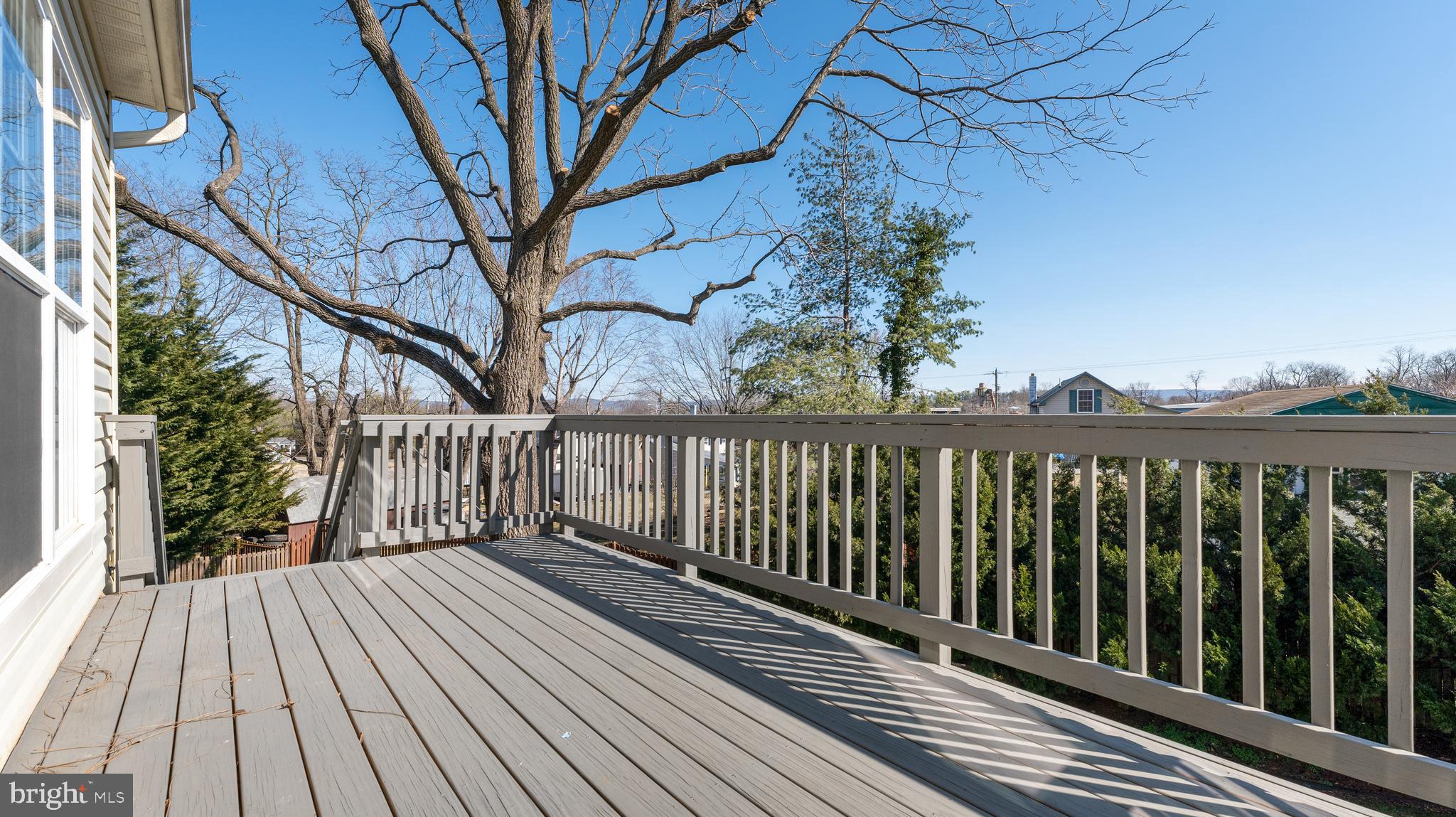 APPLE GLEN - Residential