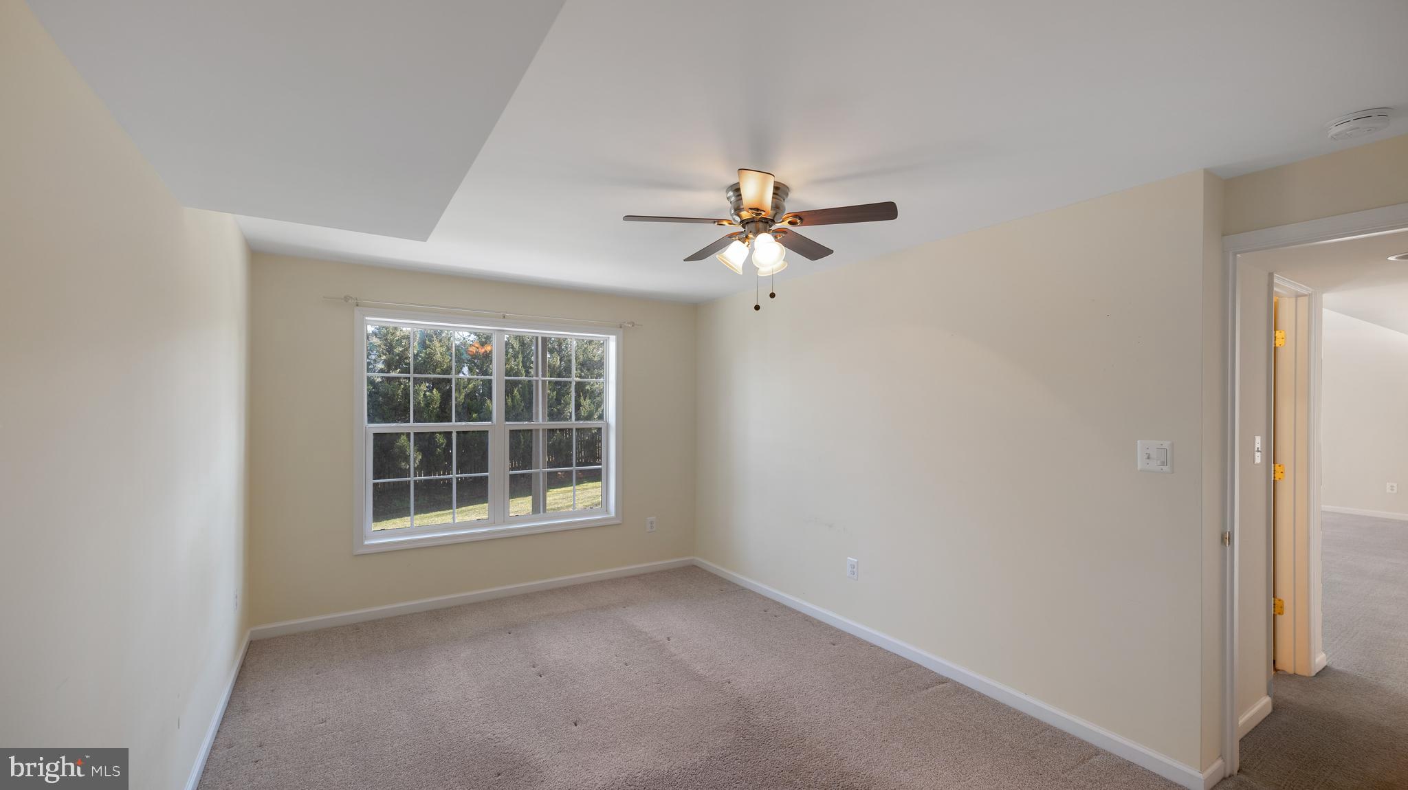 APPLE GLEN - Residential