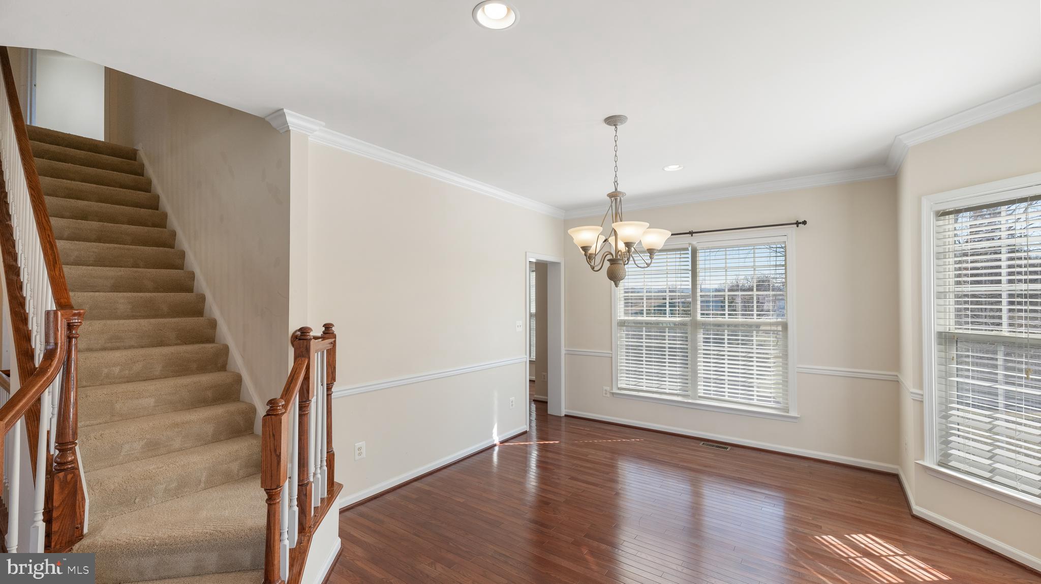 APPLE GLEN - Residential