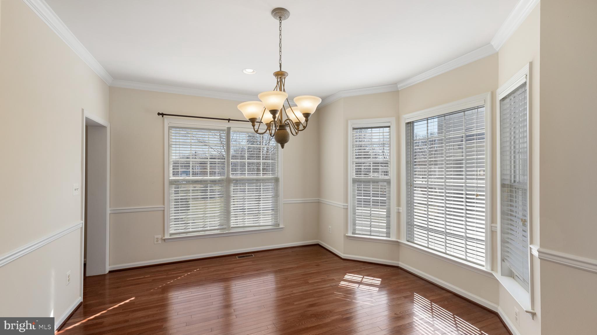 APPLE GLEN - Residential