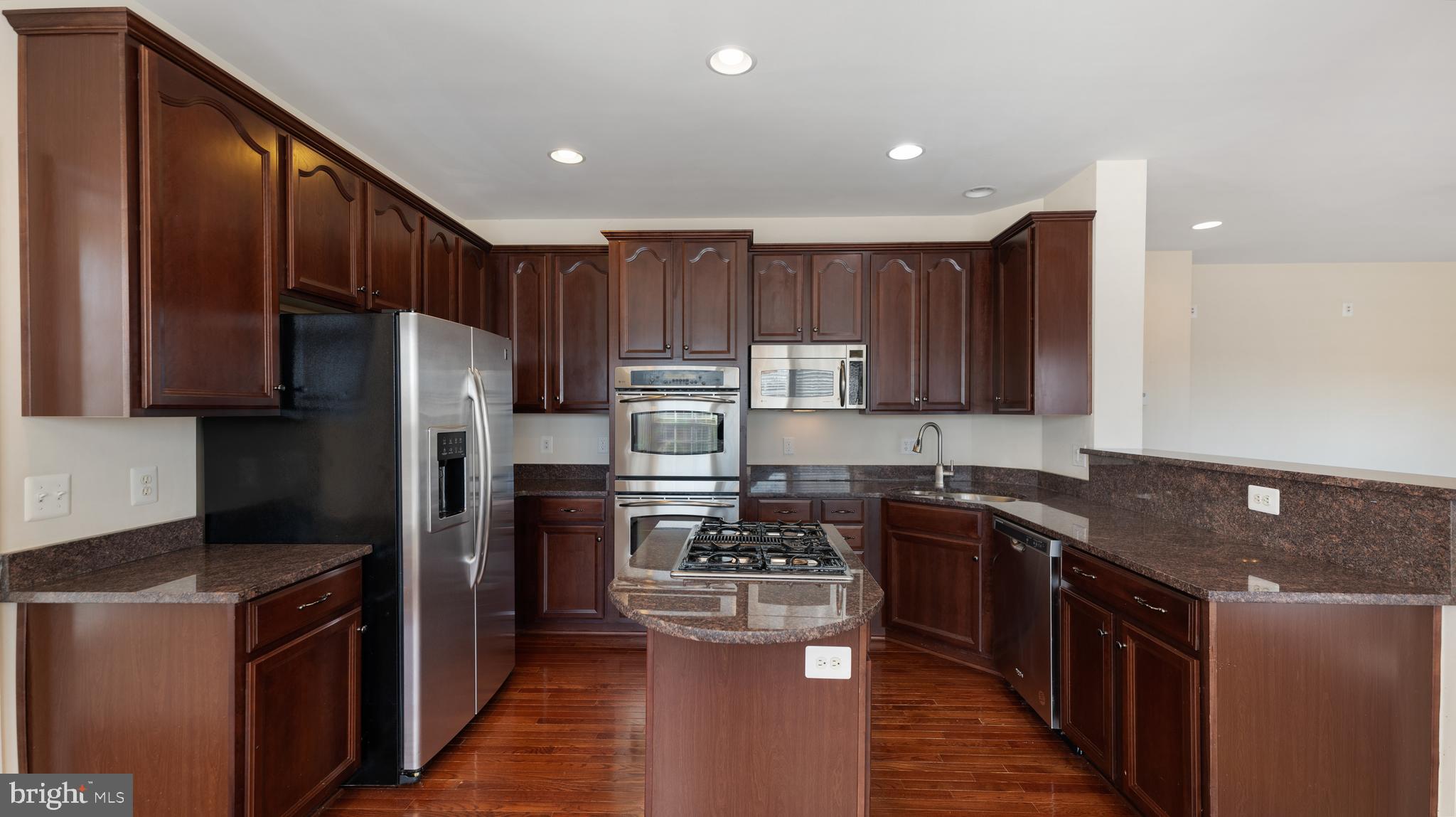 APPLE GLEN - Residential