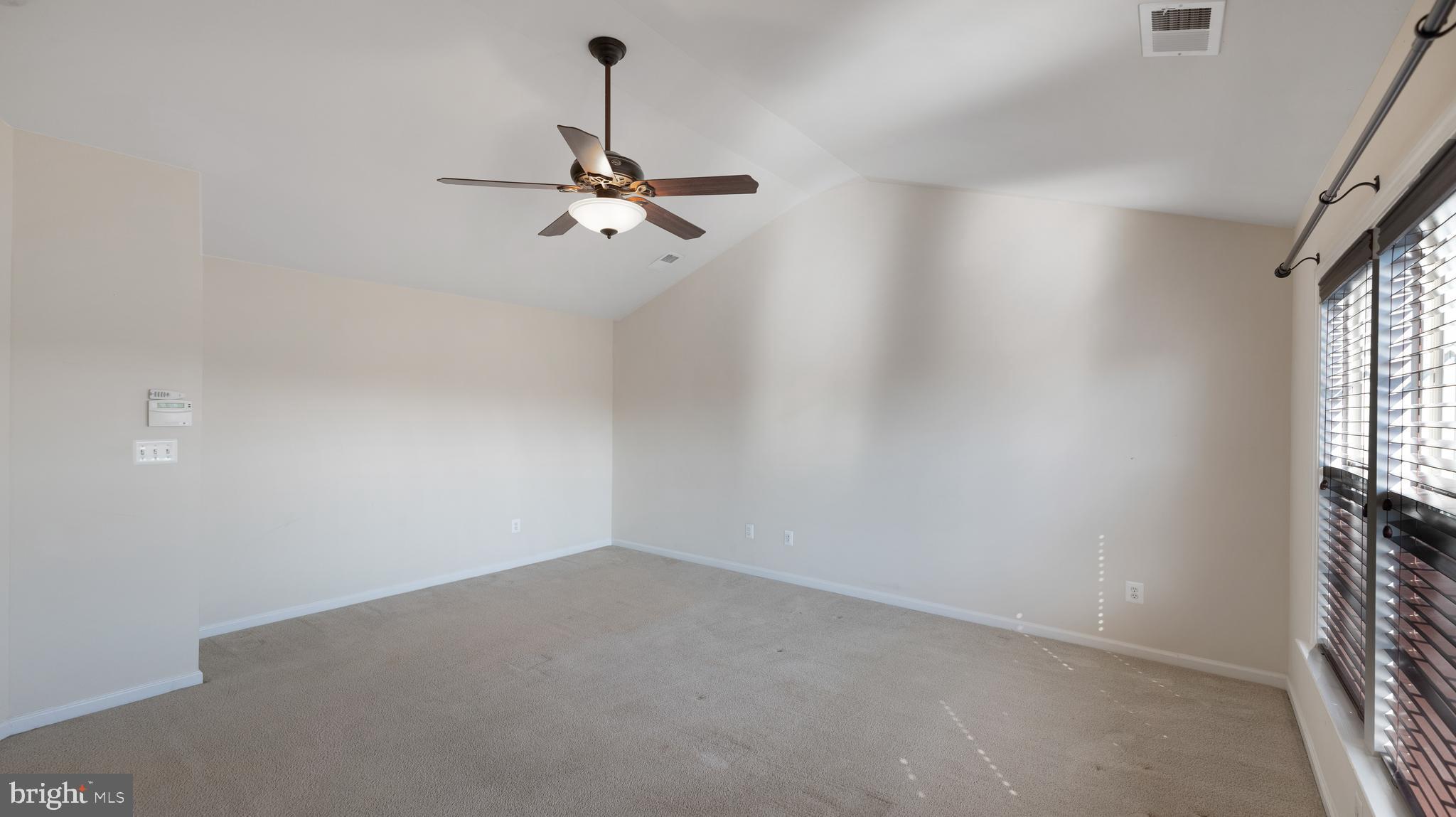 APPLE GLEN - Residential