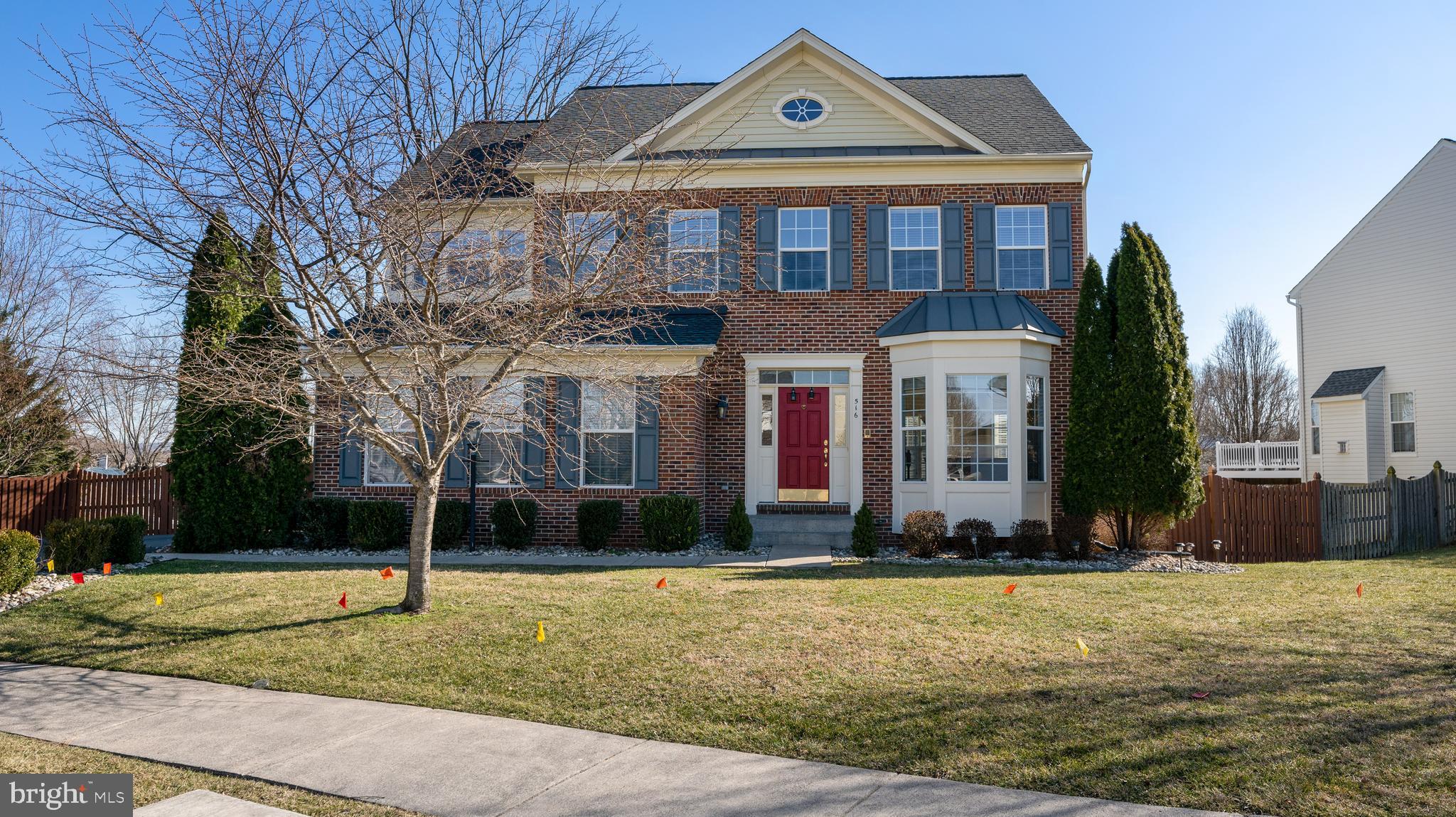 APPLE GLEN - Residential