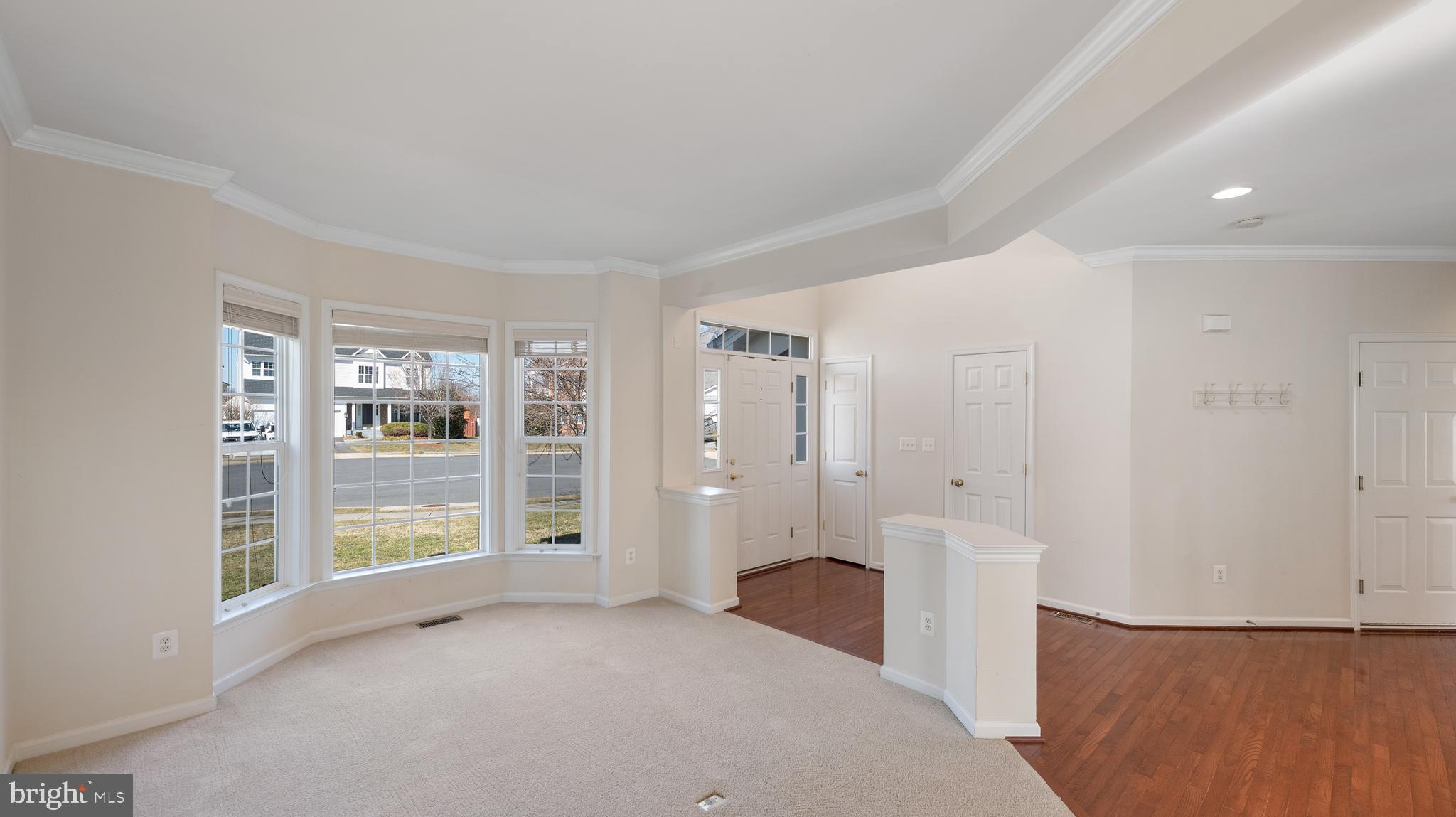 APPLE GLEN - Residential