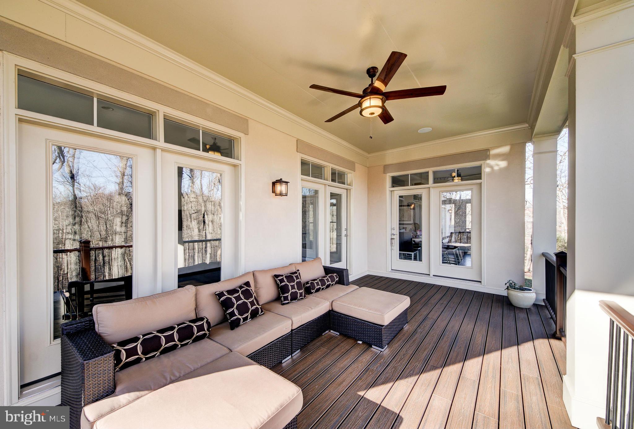 WOODSIDE ESTATES - Residential