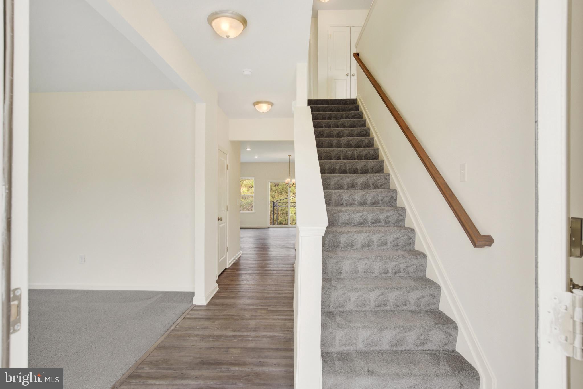 74 BENNINGTON WAY