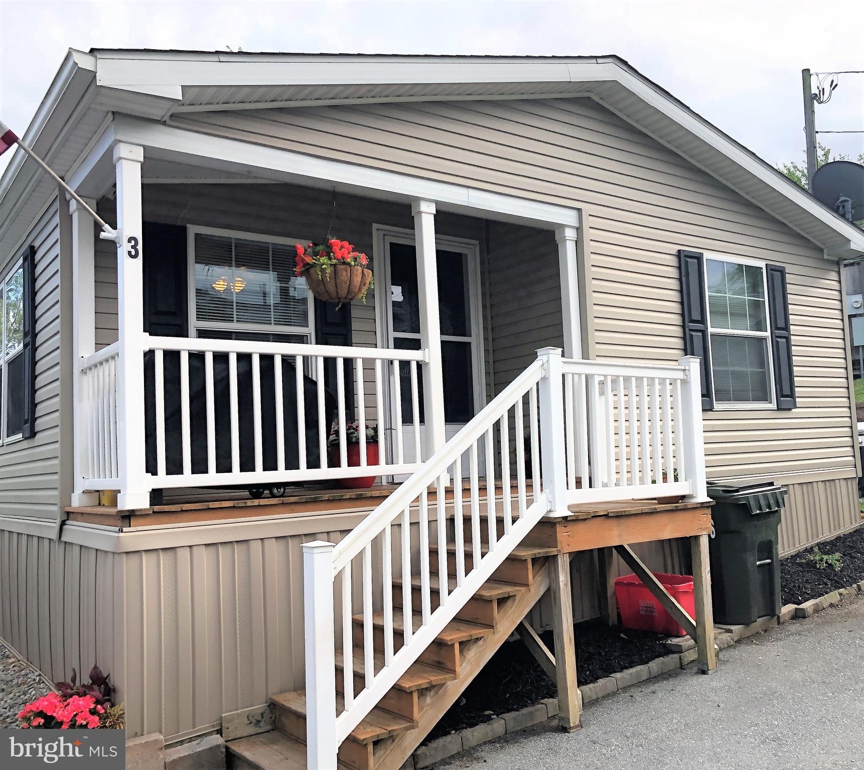 HILLTOP ACRES - Residential
