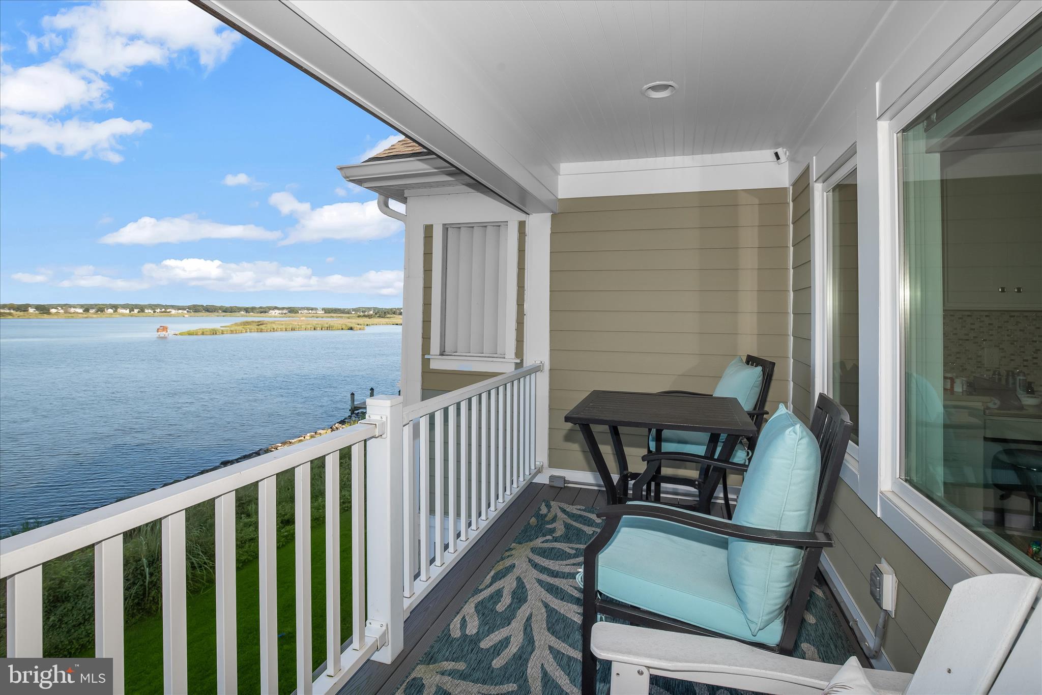 NARROWS POINTE - Residential