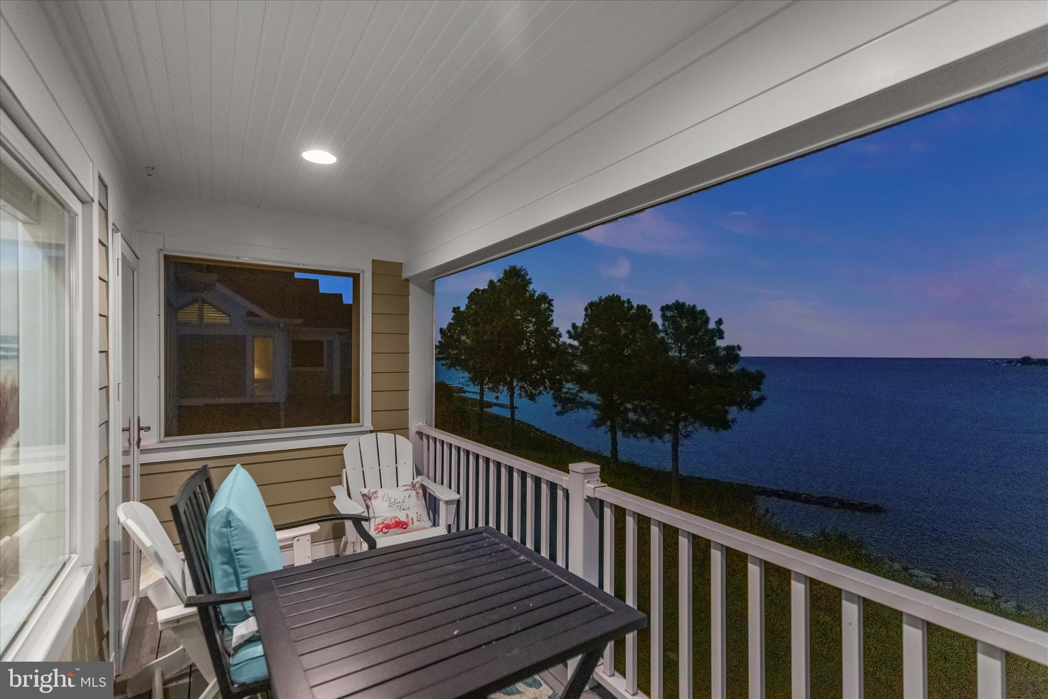 NARROWS POINTE - Residential