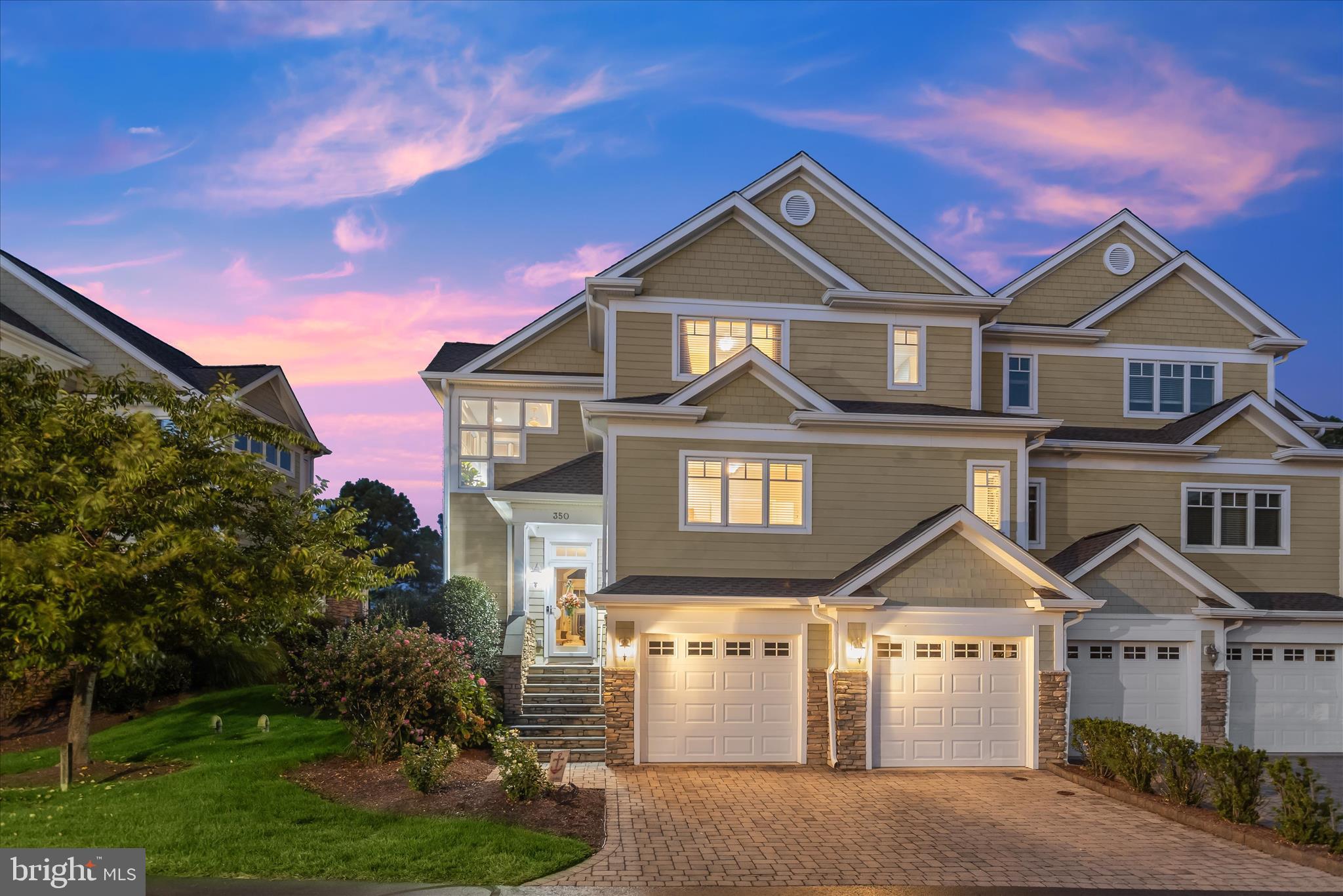 NARROWS POINTE - Residential