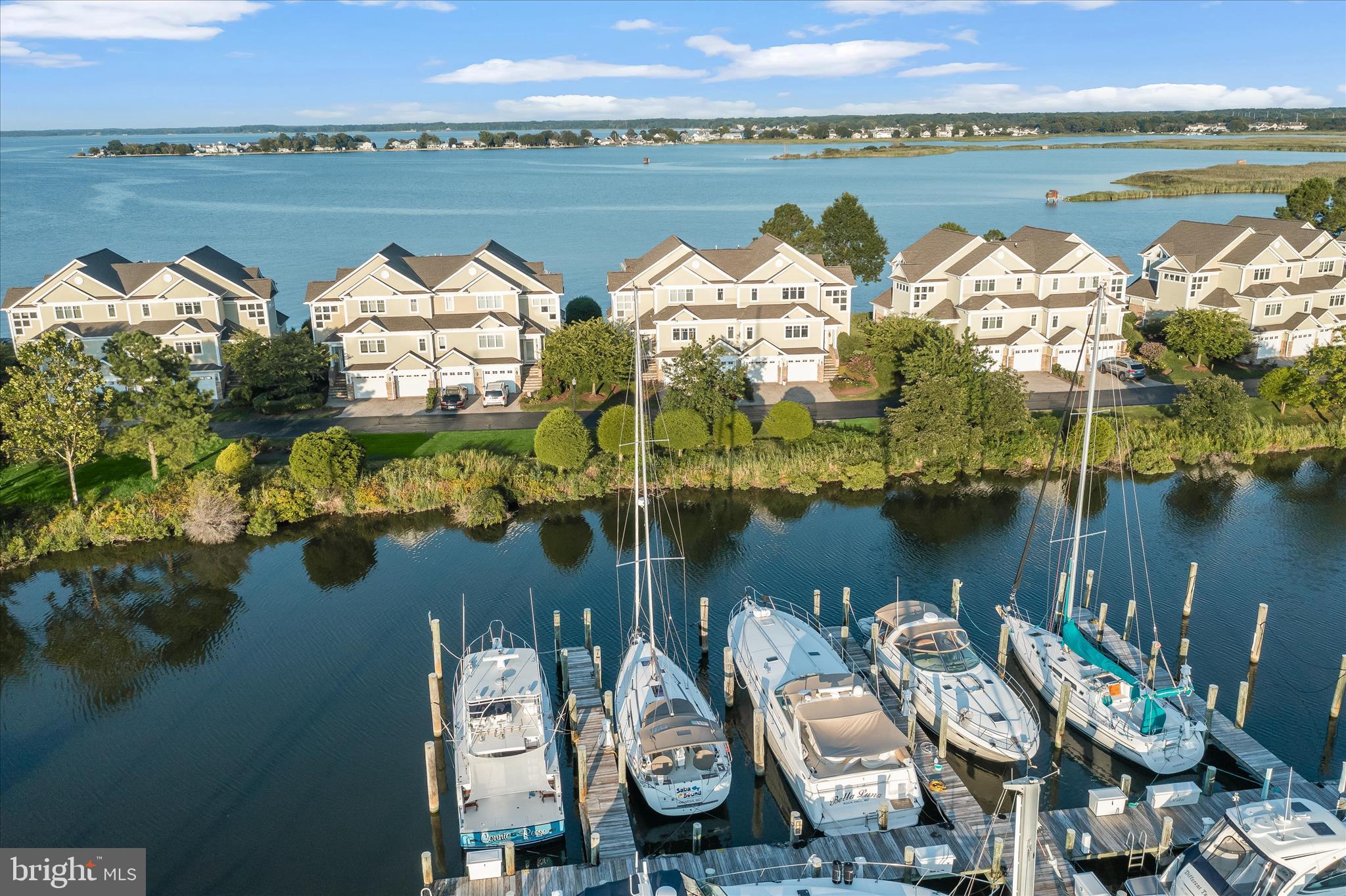 NARROWS POINTE - Residential