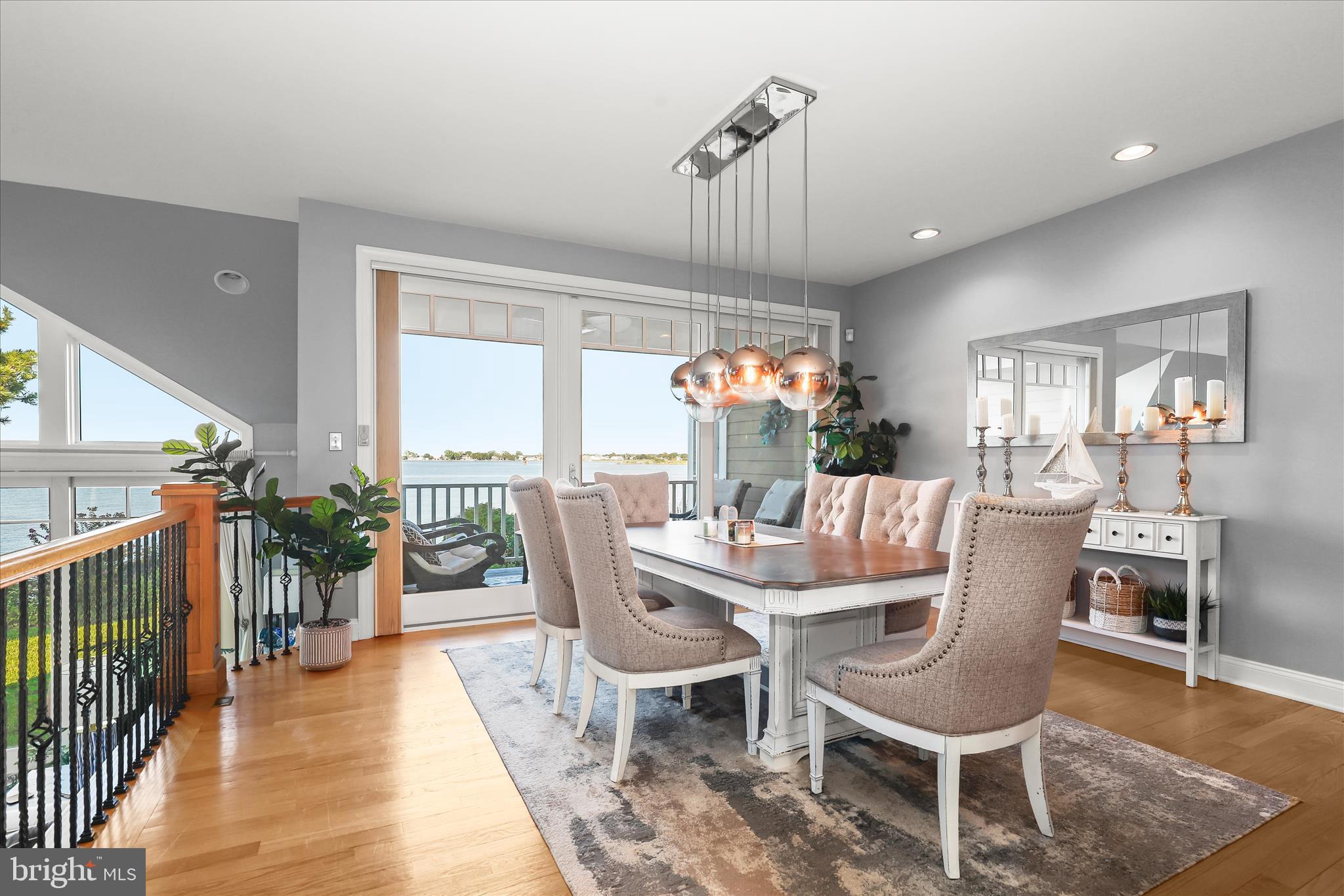 NARROWS POINTE - Residential