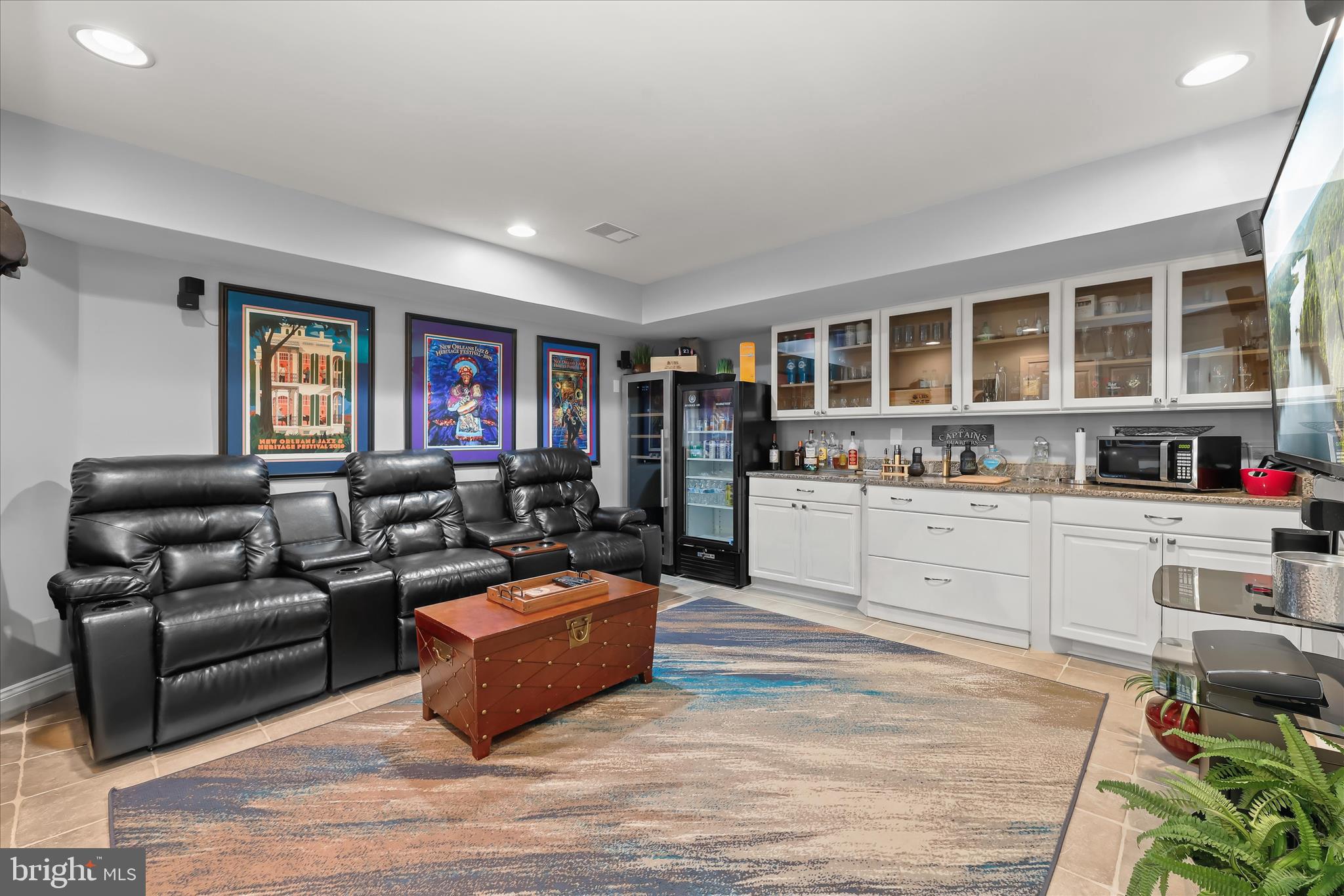 NARROWS POINTE - Residential