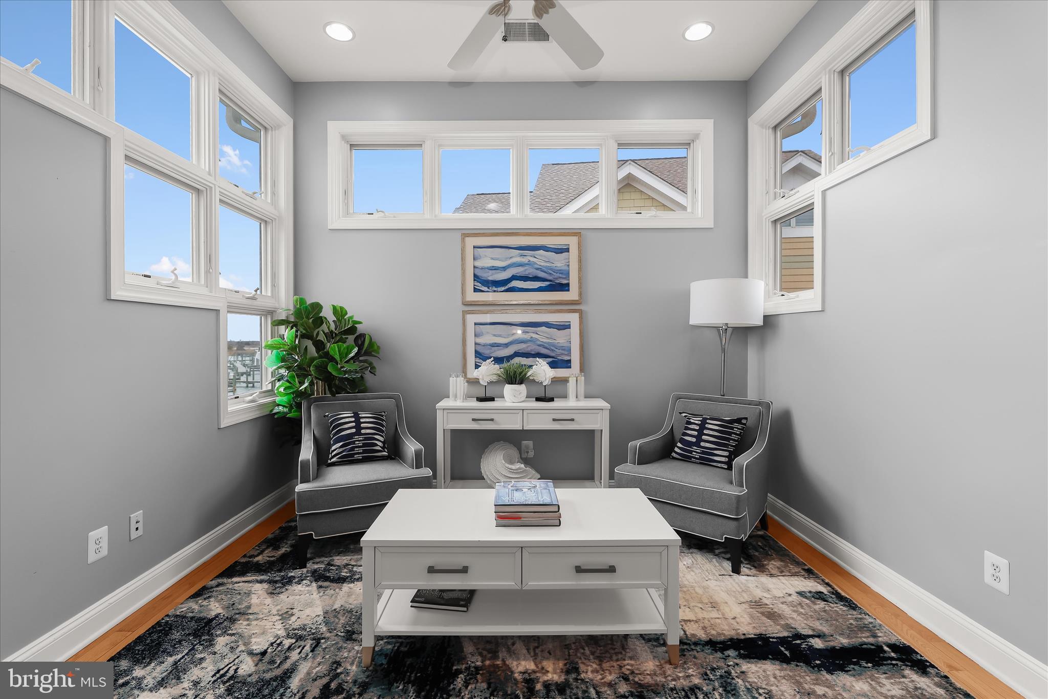 NARROWS POINTE - Residential