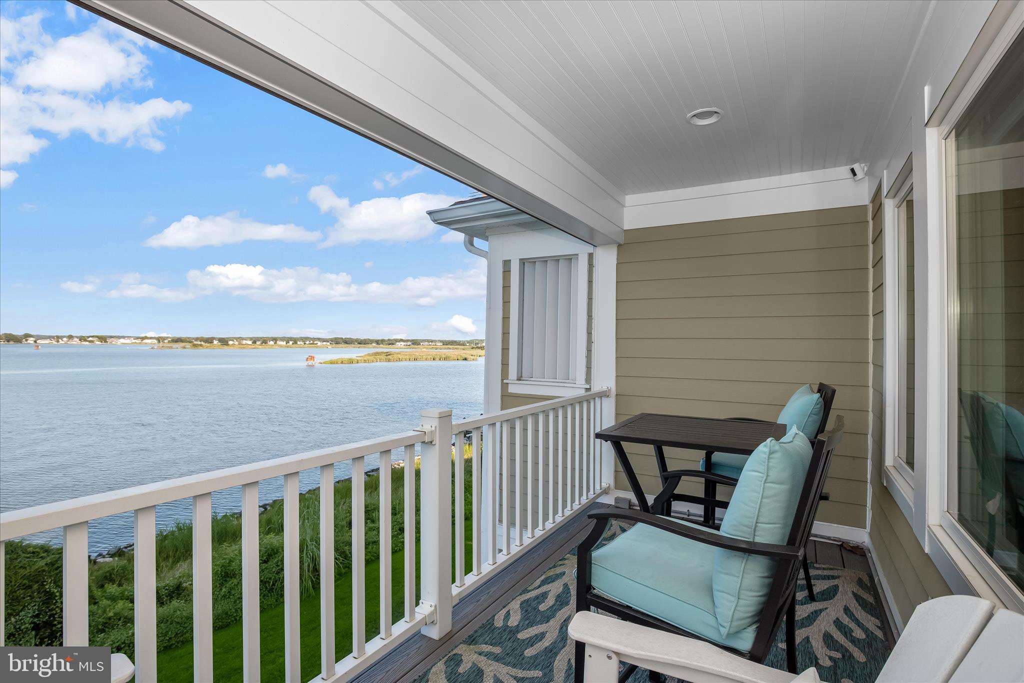 NARROWS POINTE - Residential