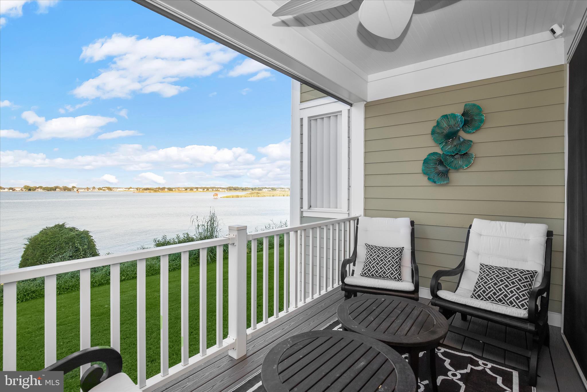 NARROWS POINTE - Residential