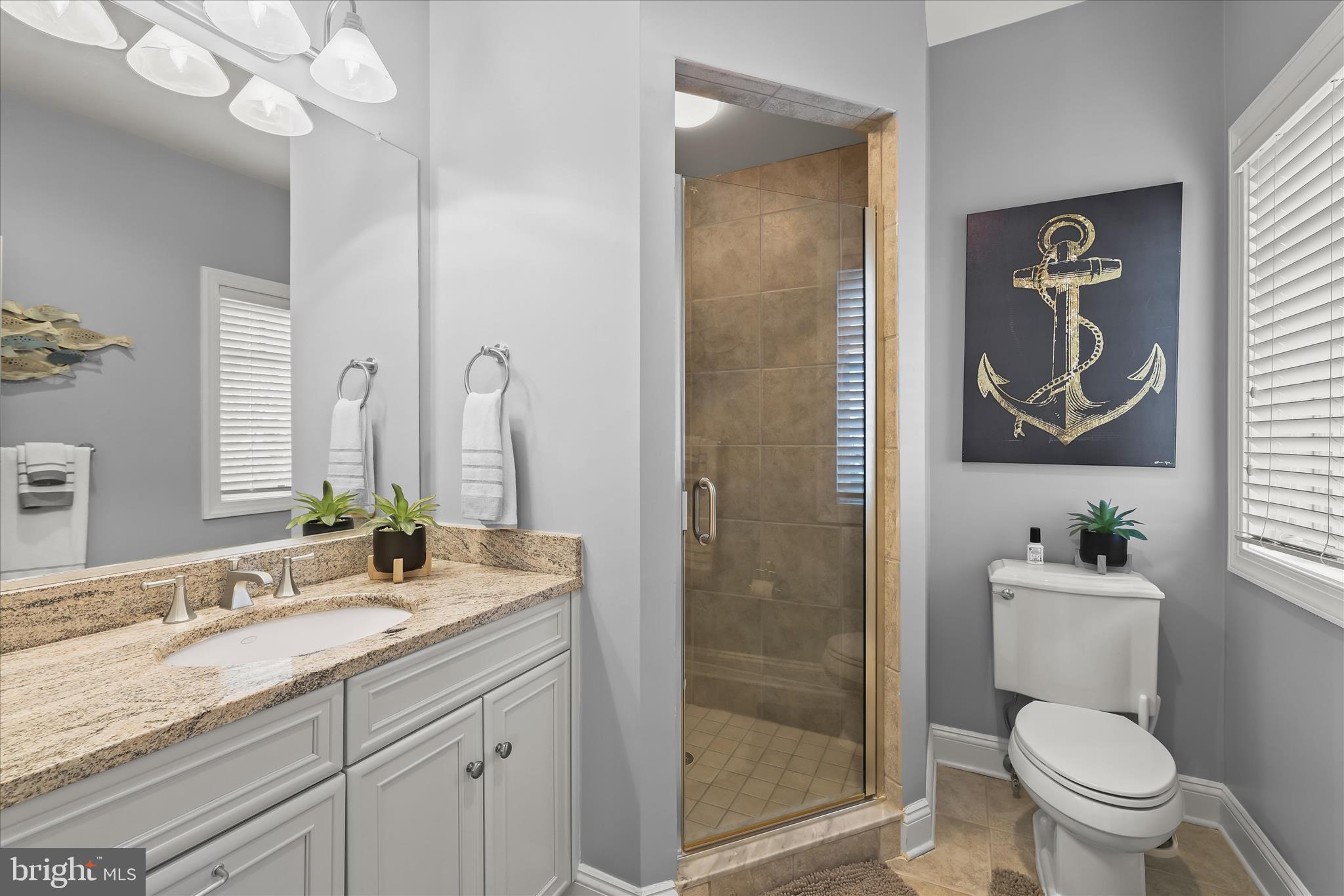 NARROWS POINTE - Residential