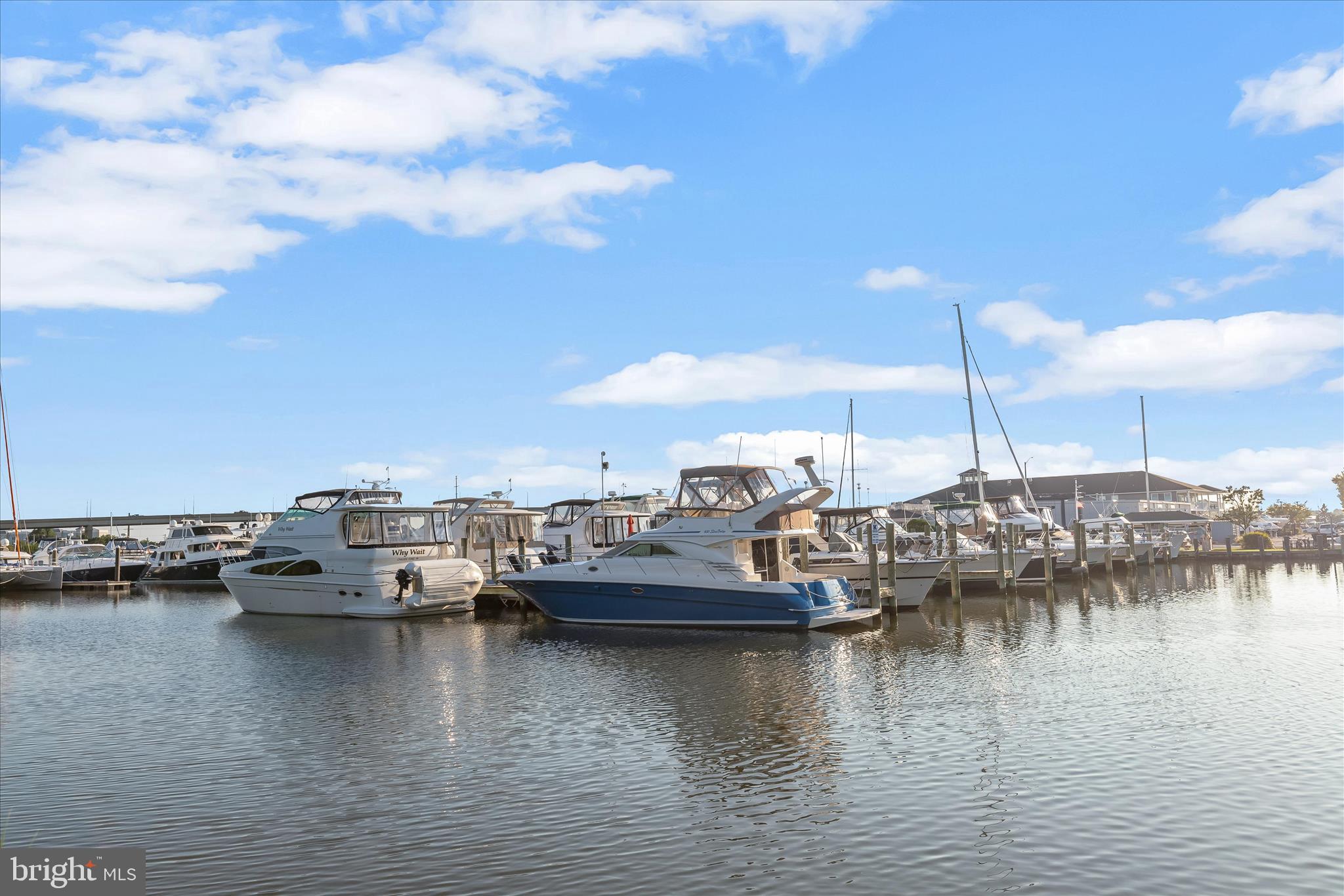 NARROWS POINTE - Residential