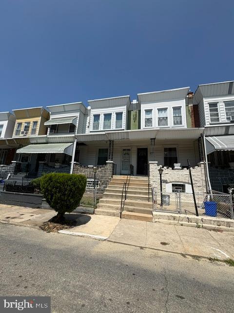 Investor Special! This three bedroom, one and a half bath home is being sold as-is. It is perfect for a cash or conventional buyer. Don't miss this great opportunity whether you are an investor ready to start your next project or a homeowner ready to customize your new home. Property is located close to major transportation with easy access to Center City Philadelpia, 30th Street Station and the Philadelphia International Airport.