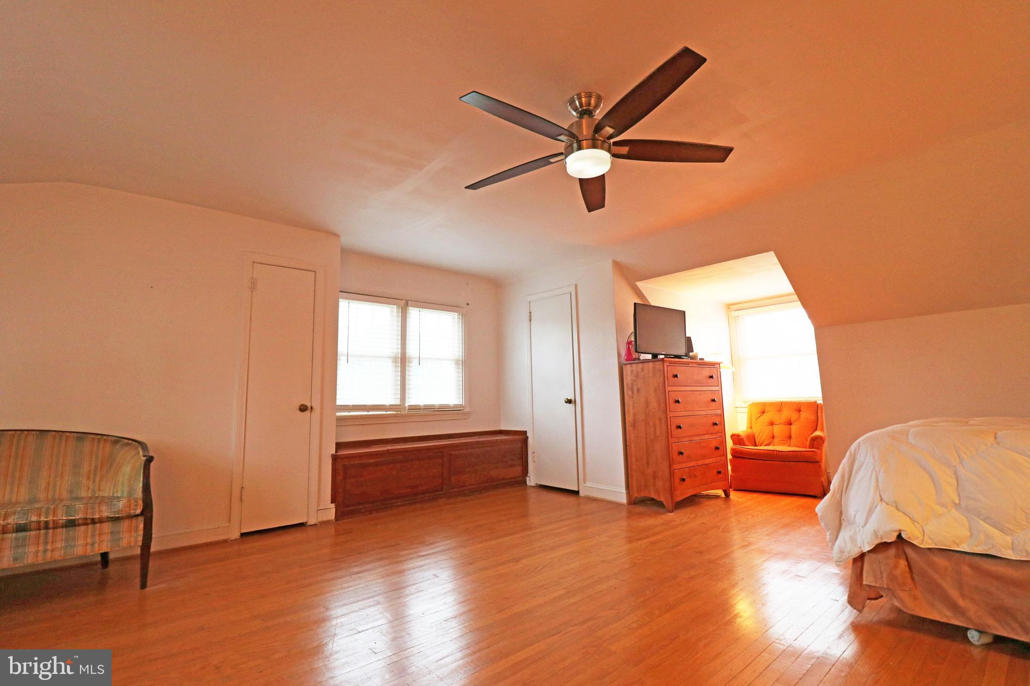 ROLLING GREEN - Residential