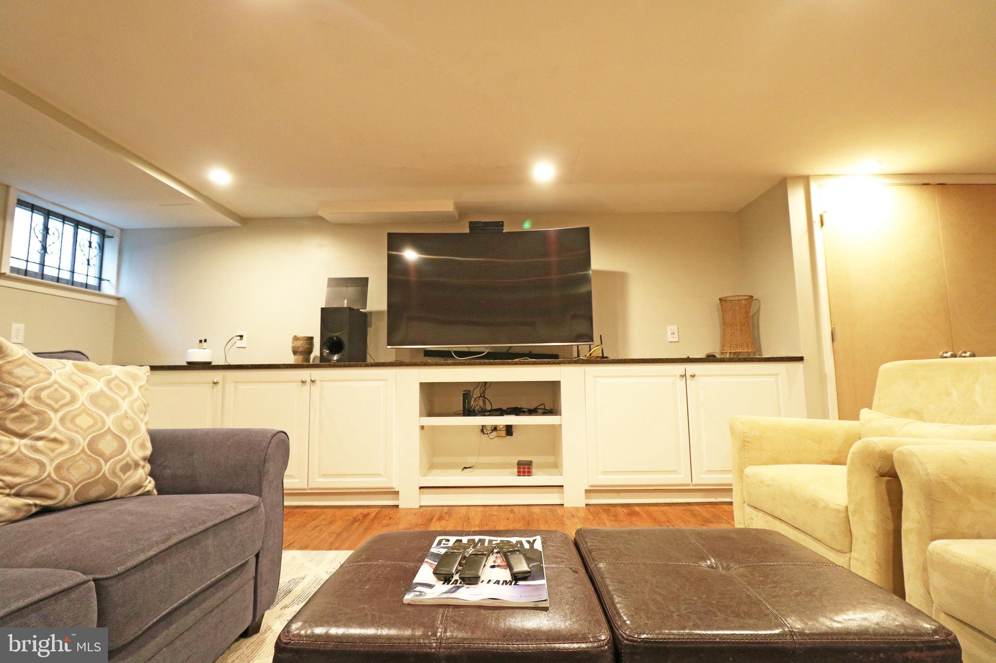 ROLLING GREEN - Residential