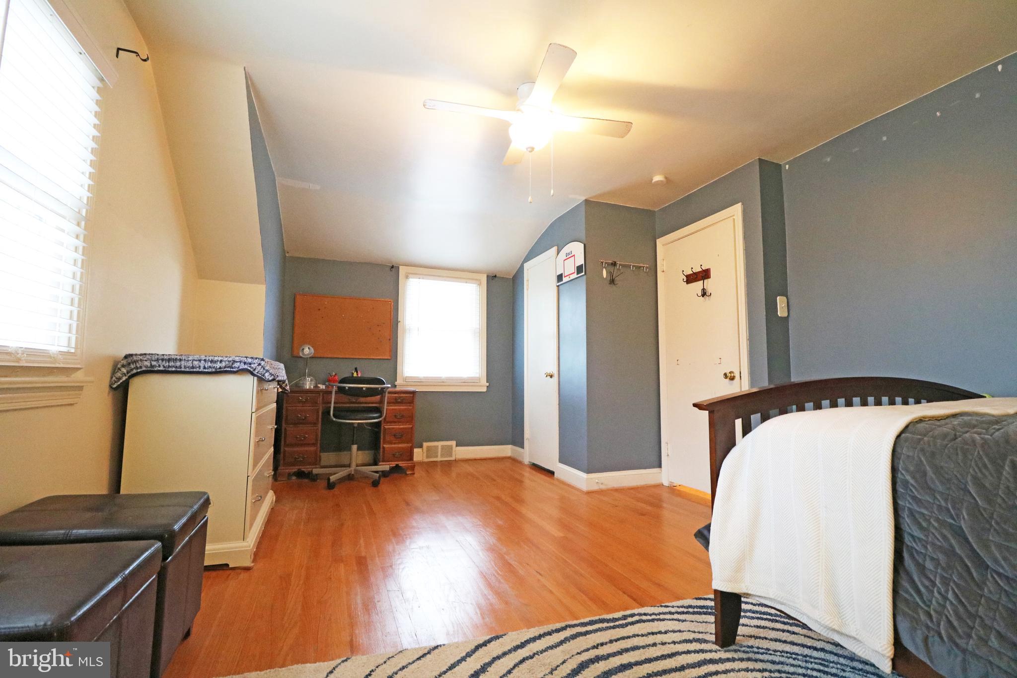 ROLLING GREEN - Residential